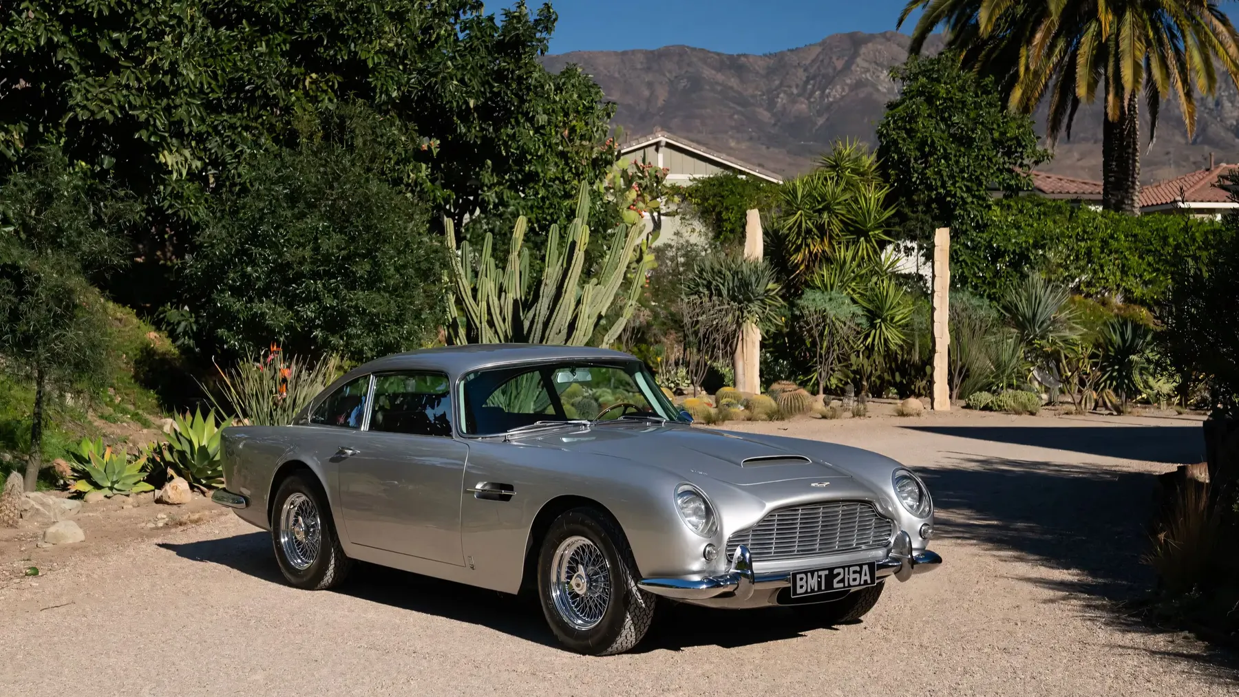 1965 Aston Martin DB5 Coupe - photo 1