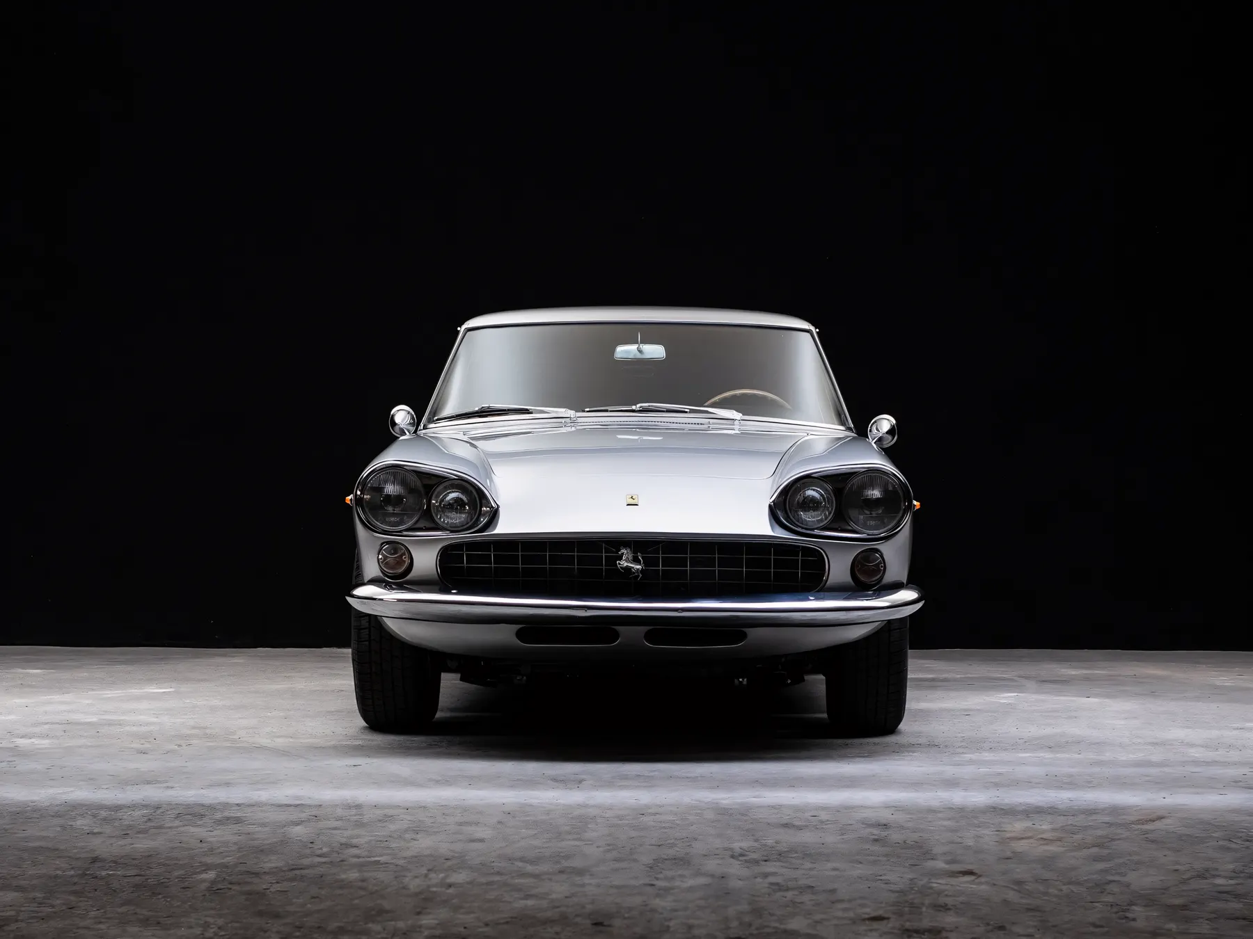 1965 Ferrari 330 GT 2+2 Series I 'Interim' by Pininfarina - photo 3