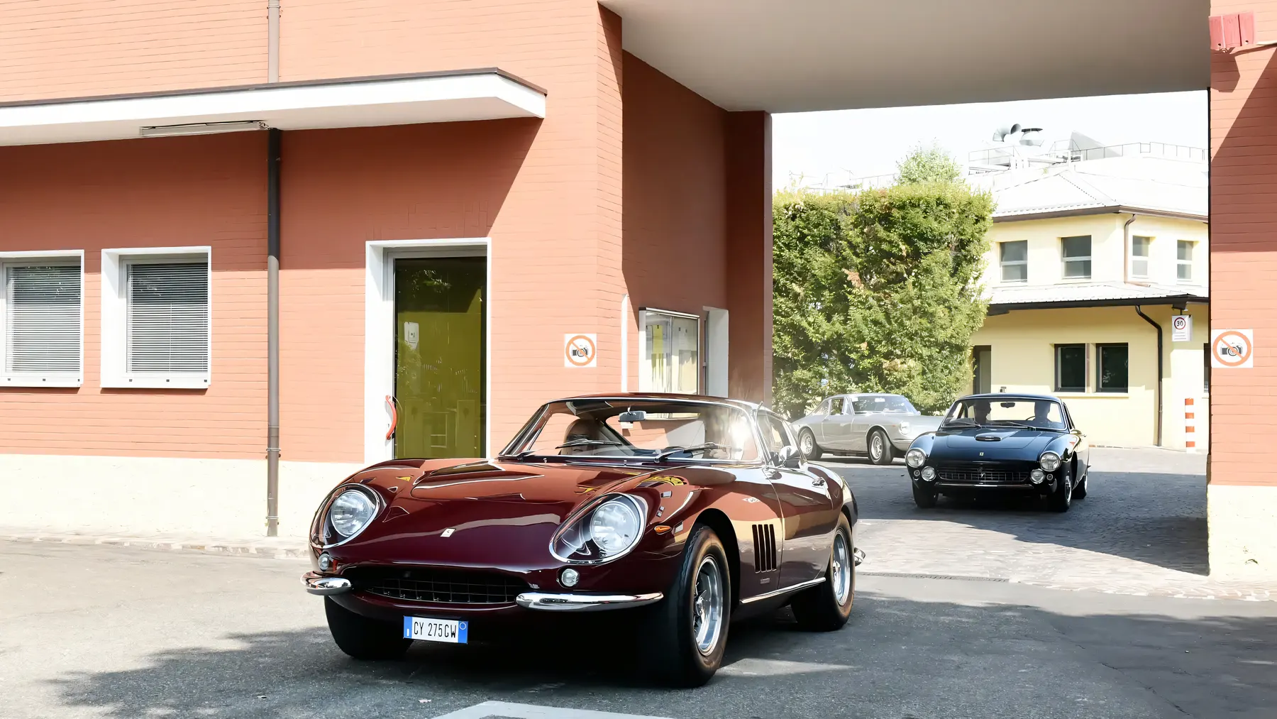 1966 Ferrari 275 GTB/6C by Scaglietti - photo 2