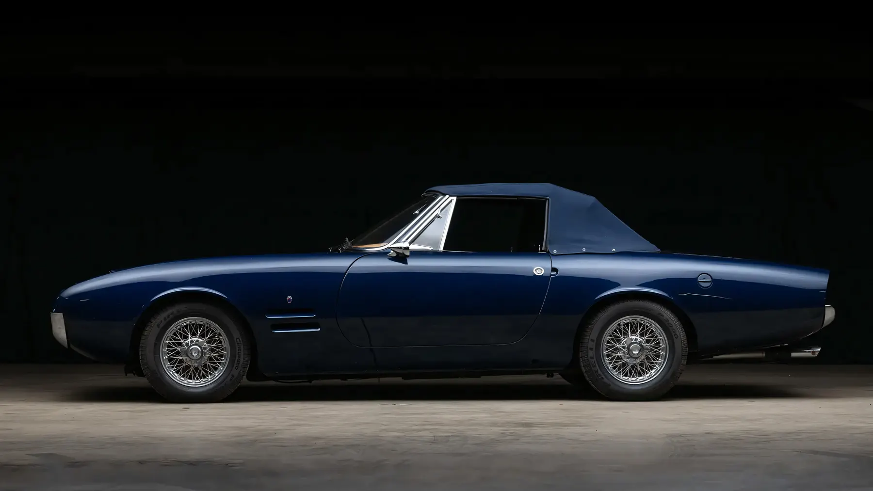 1966 Ghia 450 SS - photo 4