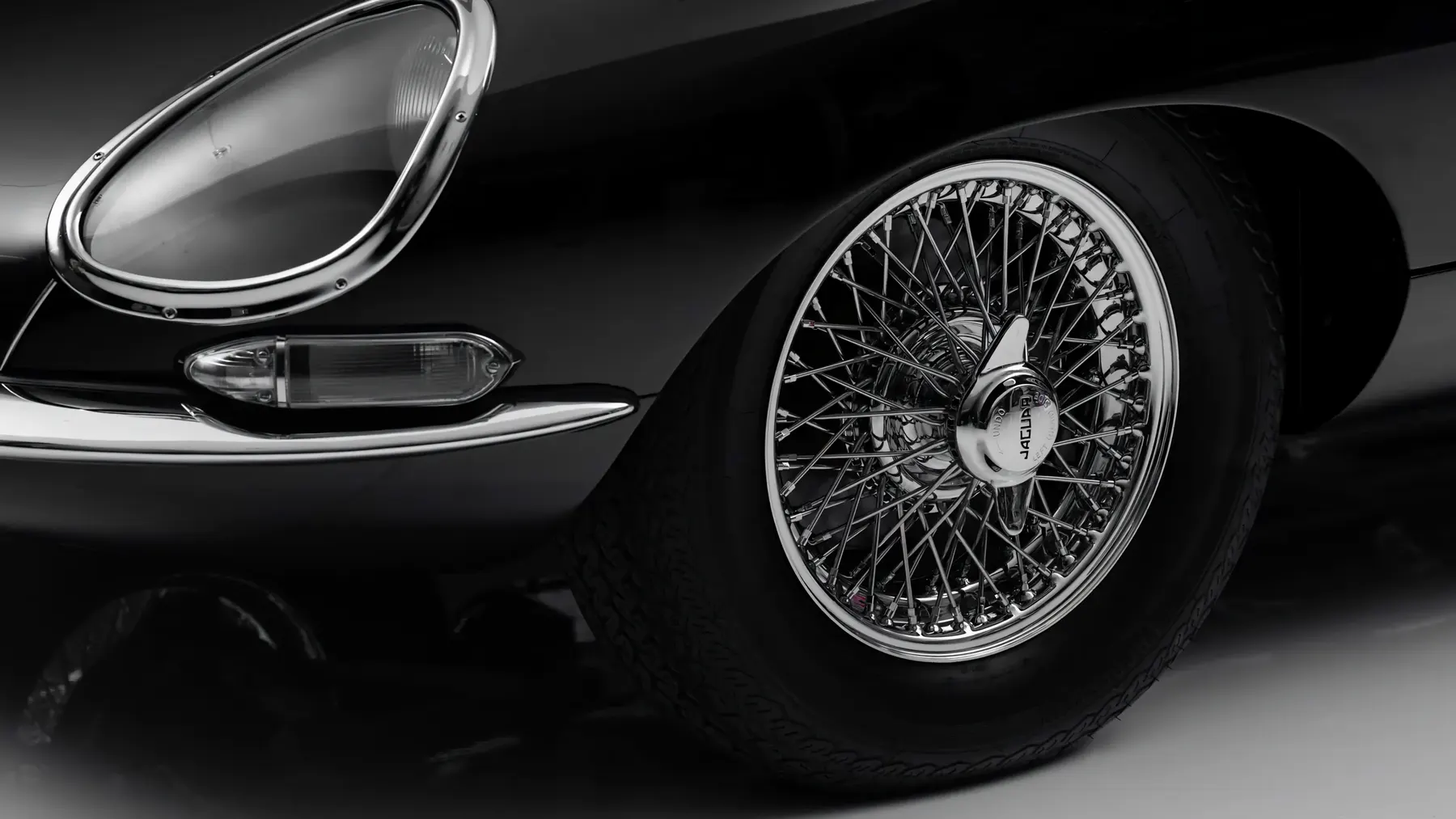 1966 Jaguar E-Type Series 1 4.2-Litre Roadster - photo 6