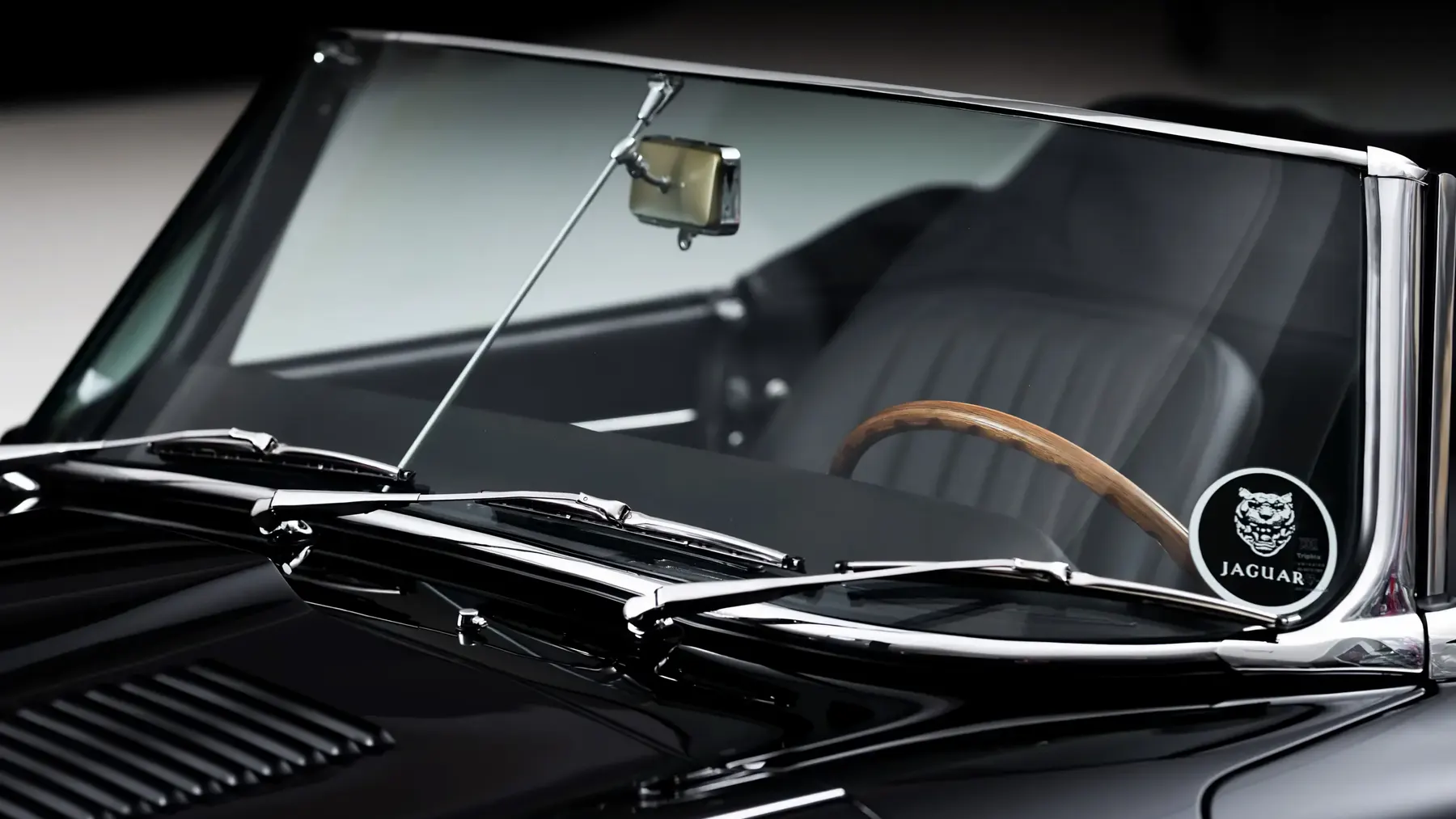 1966 Jaguar E-Type Series 1 4.2-Litre Roadster - photo 5