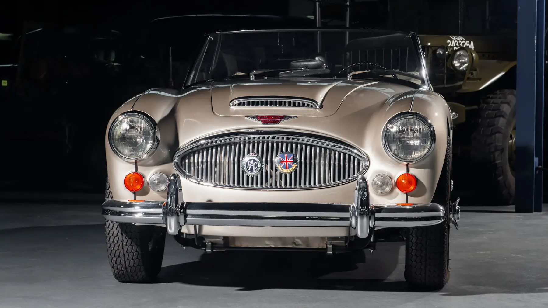 1967 Austin-Healey 3000 Mk III BJ8 - photo 1