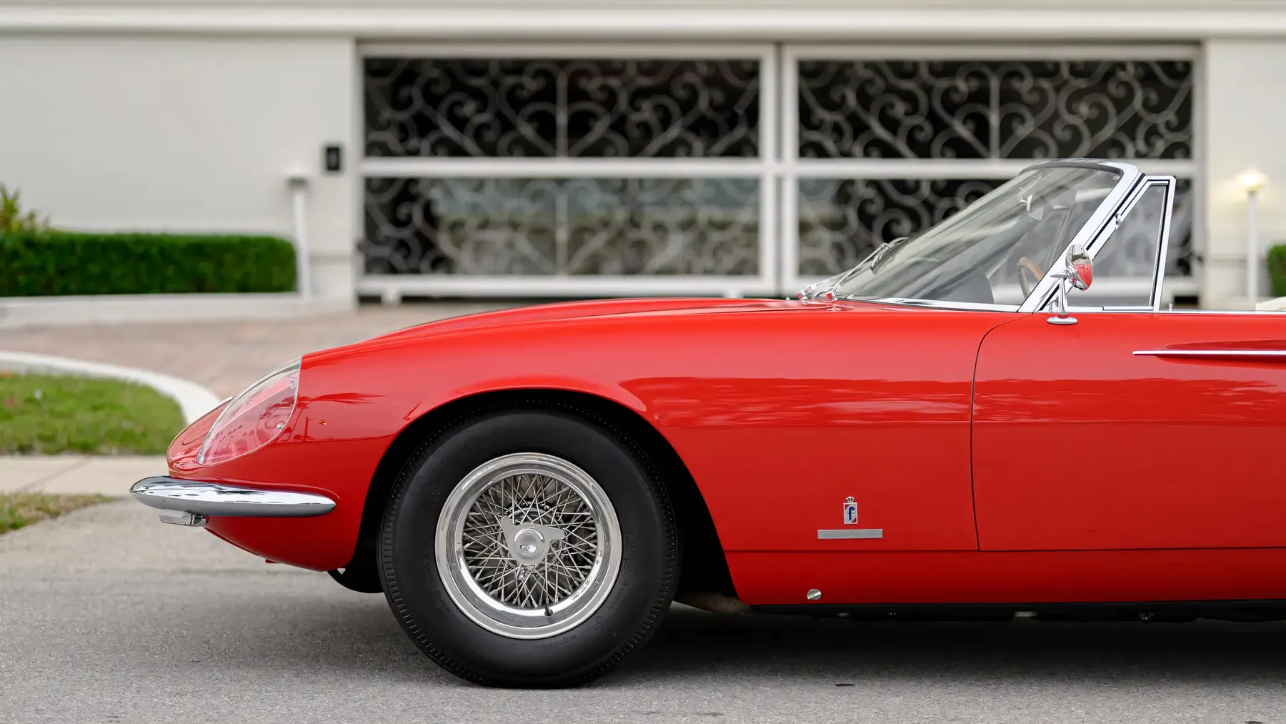 1967 Ferrari 365 California Spyder by Pininfarina - photo 2