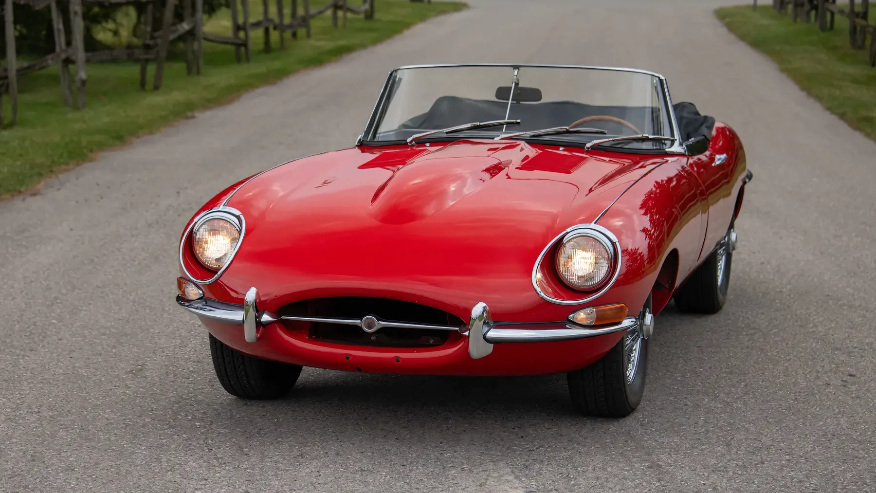 1968 Jaguar E-Type Series 1½ 4.2-Litre Roadster - photo 3