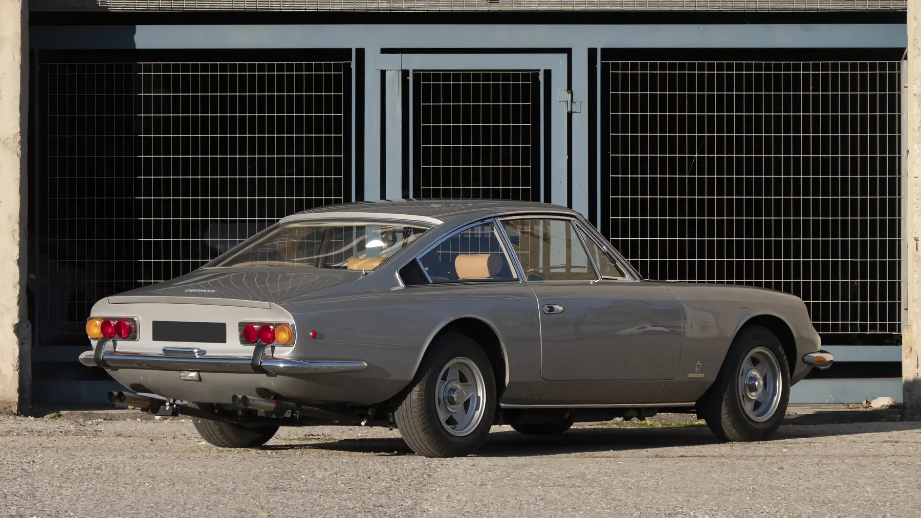 1969 Ferrari 365 GT 2+2 by Pininfarina - photo 3