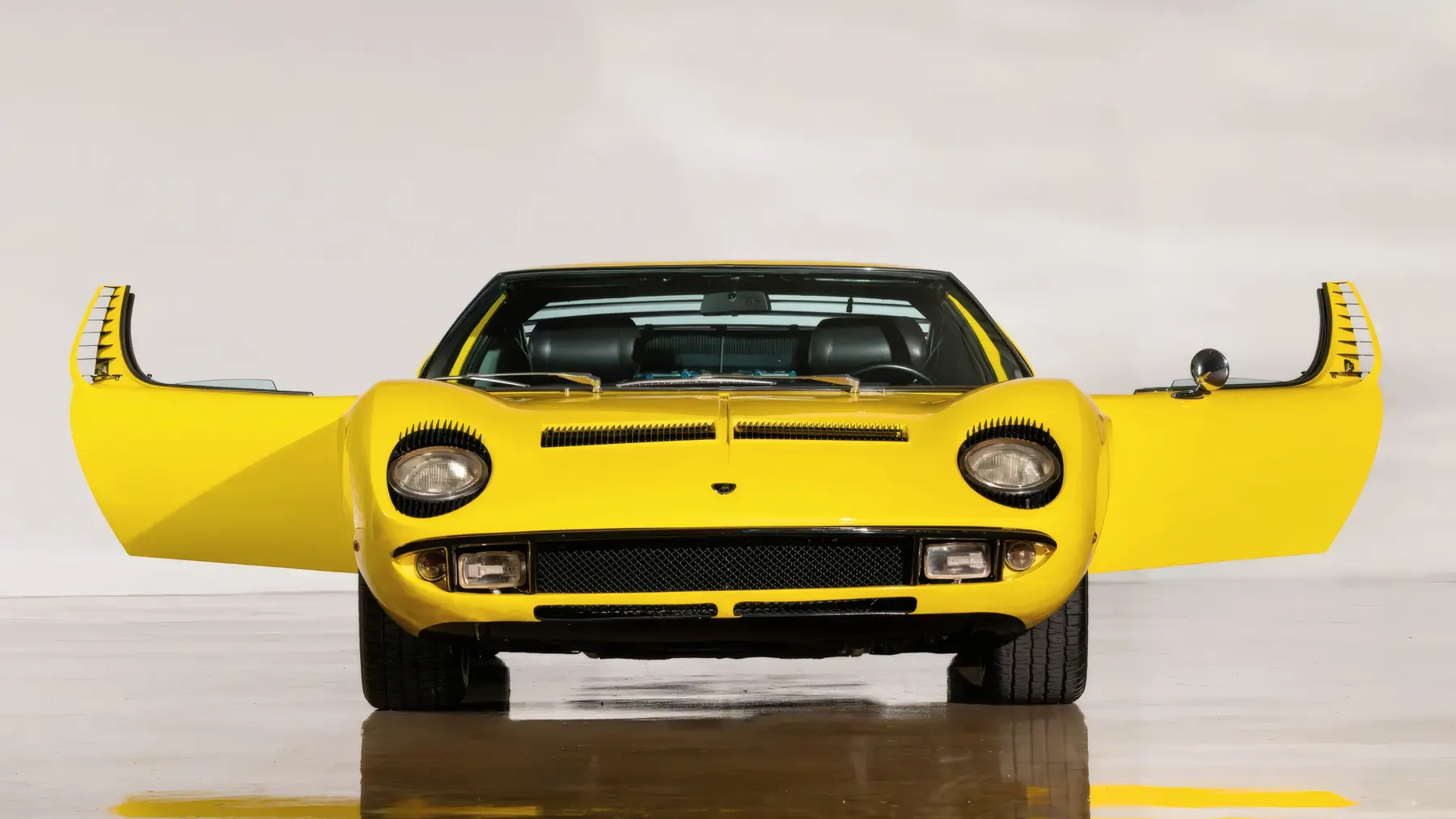 1969 Lamborghini Miura P400 S by Bertone - photo 1