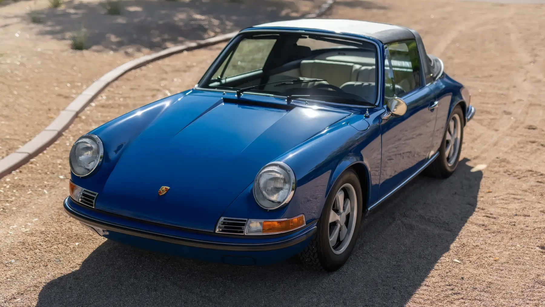 1969 Porsche 911 E 'Soft-Window' Targa - photo 3
