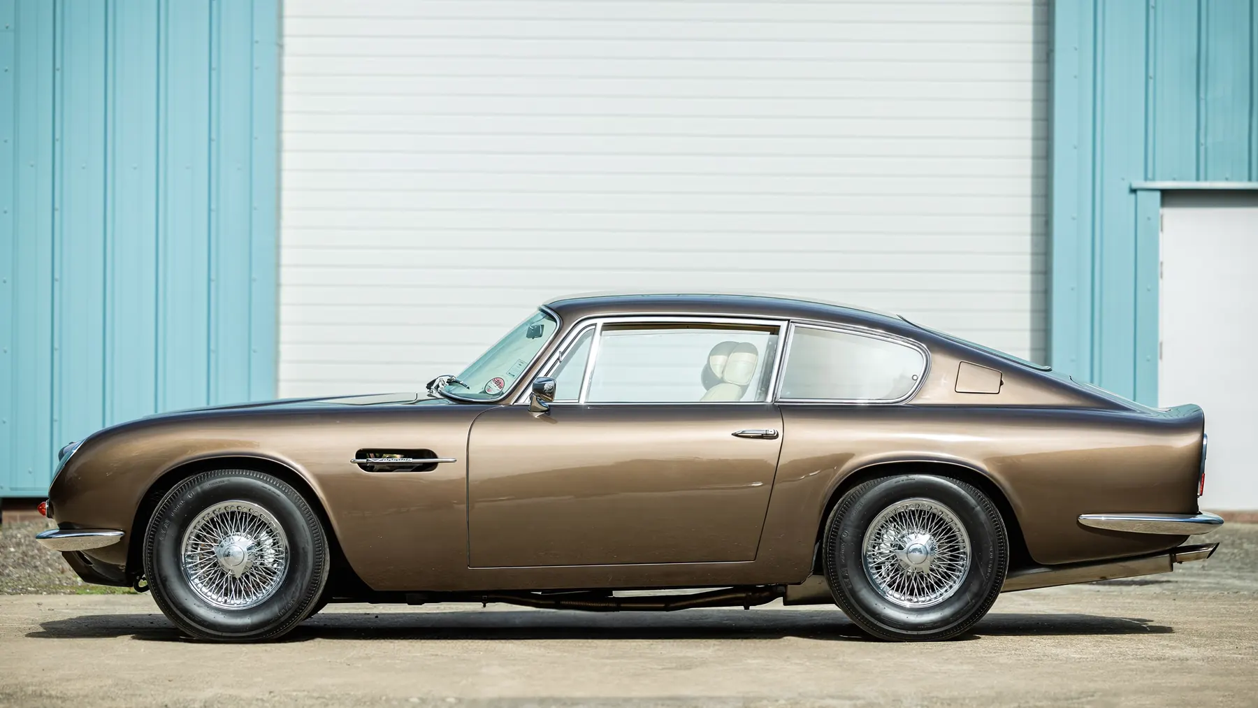 1970 Aston Martin DB6 Mk 2 Vantage - photo 4