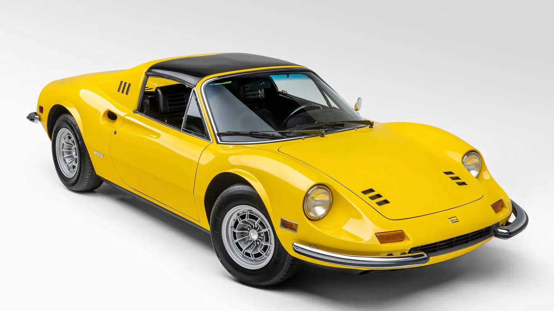 1973 Ferrari Dino 246 GTS 'Chairs & Flares' - photo 5