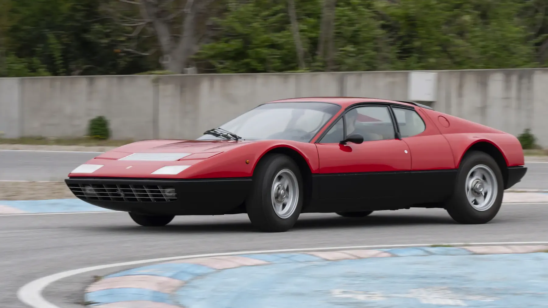 1974 Ferrari 365 GT4 BB by Scaglietti - photo 3