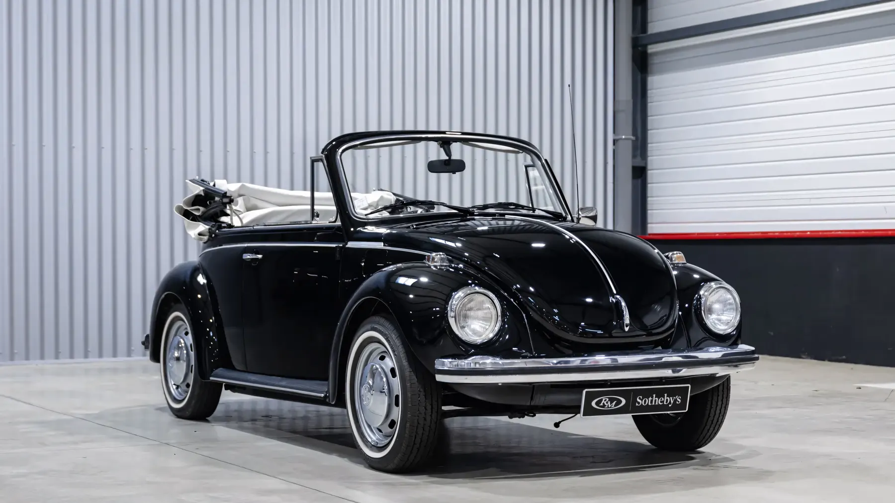 1974 Volkswagen Beetle Cabriolet by Karmann - photo 2
