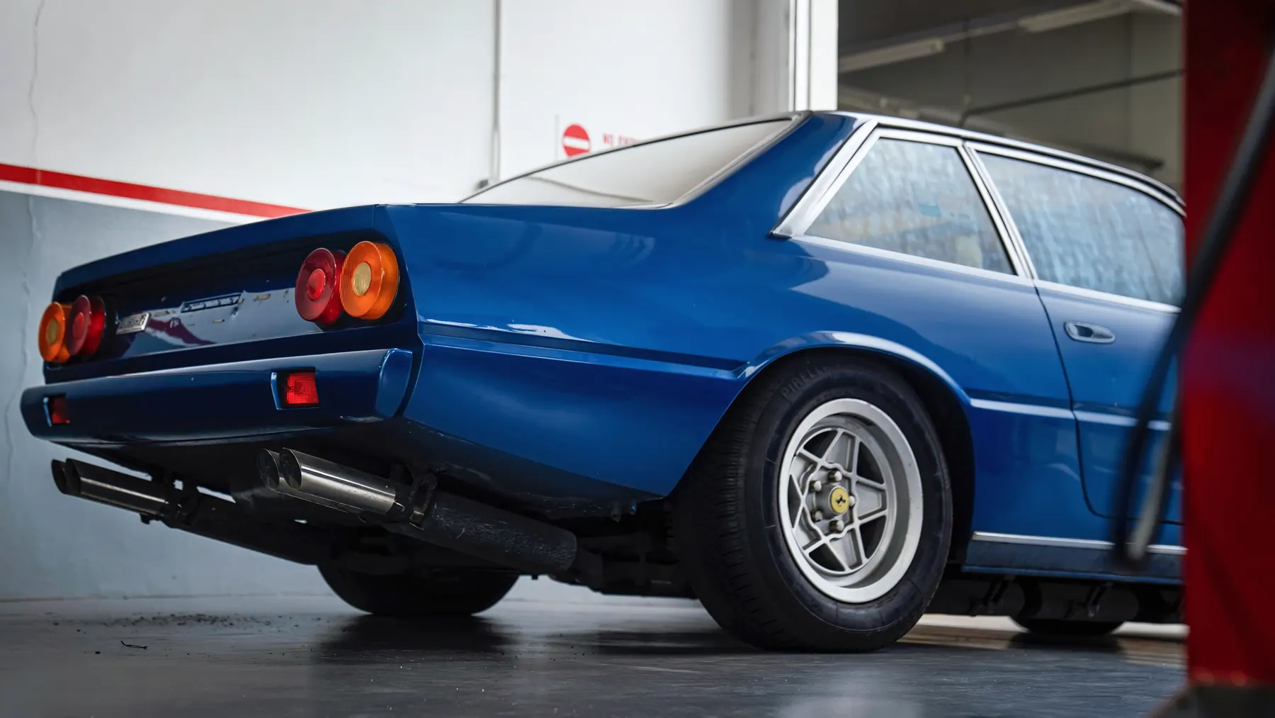 1979 Ferrari 400i - photo 4