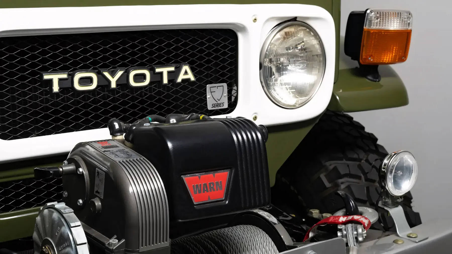 1983 Toyota FJ45 Land Cruiser Pickup - photo 5