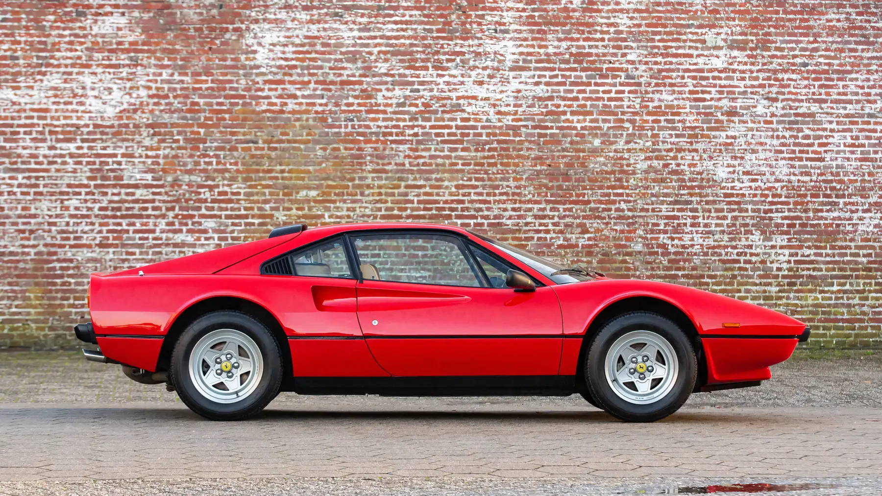 1984 Ferrari 308 GTB Quattrovalvole - photo 2