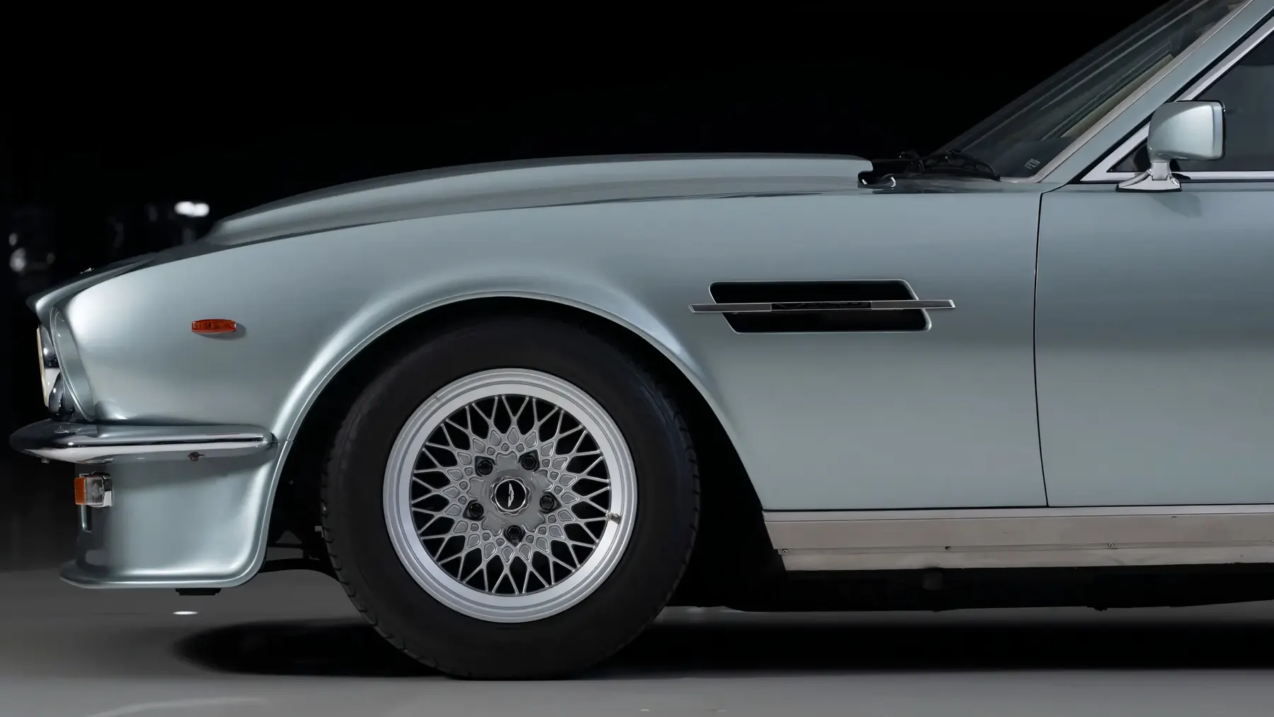 1985 Aston Martin V8 Vantage - photo 10