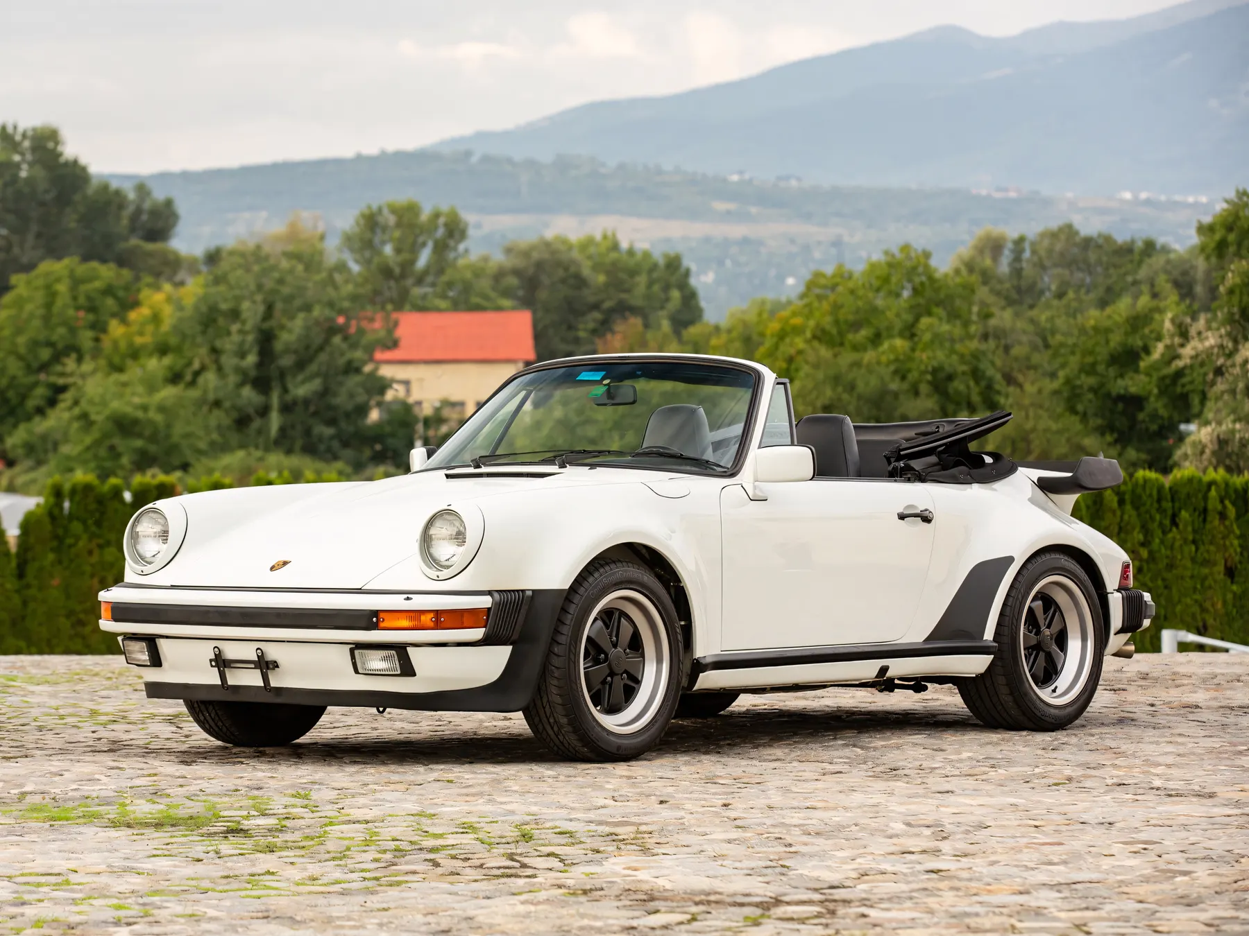 1986 Porsche 911 Carrera 3.2 Cabriolet - photo 3