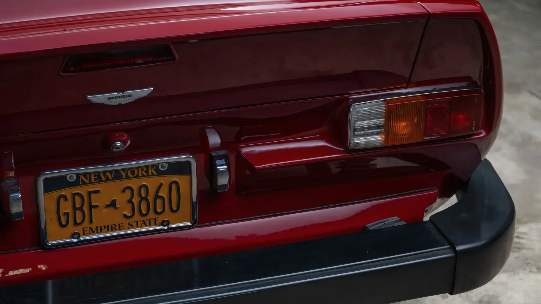 1989 Aston Martin V8 Vantage Volante - photo 2