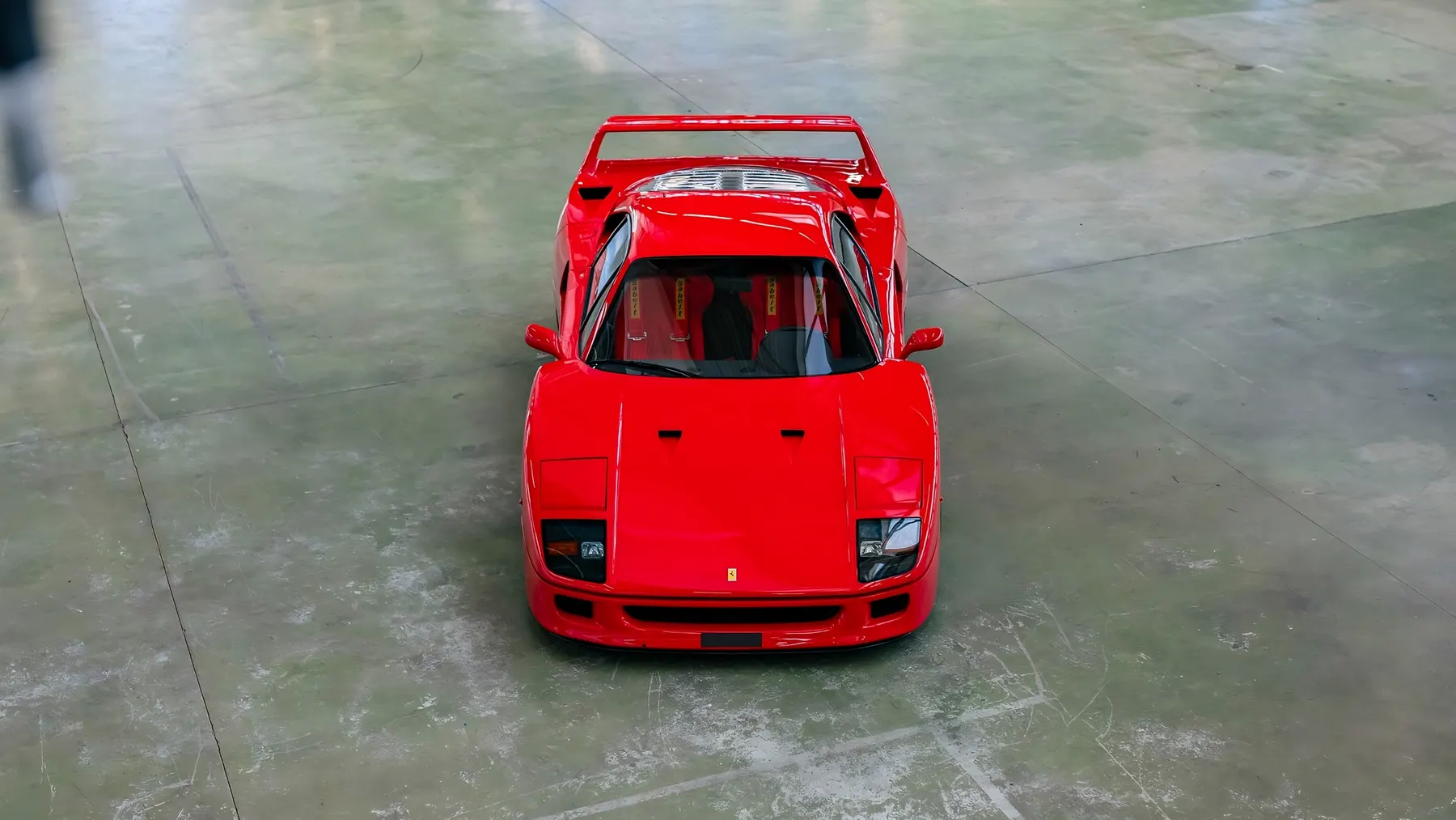 1989 Ferrari F40 - photo 2