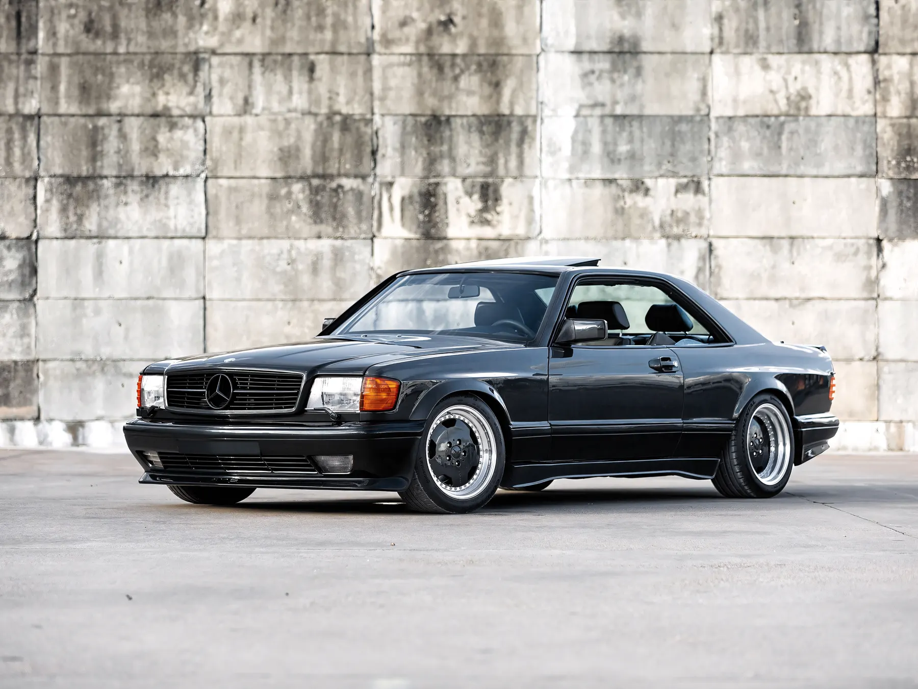 1989 Mercedes-Benz 560 SEC AMG 6.0 'Wide-Body' - photo 2