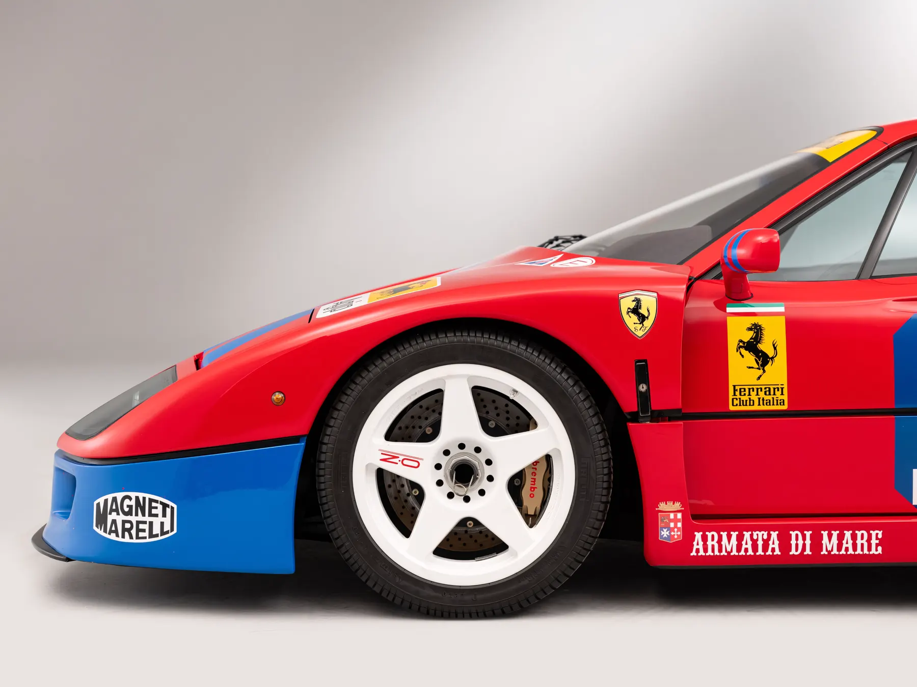 1990 Ferrari F40 GT - photo 2