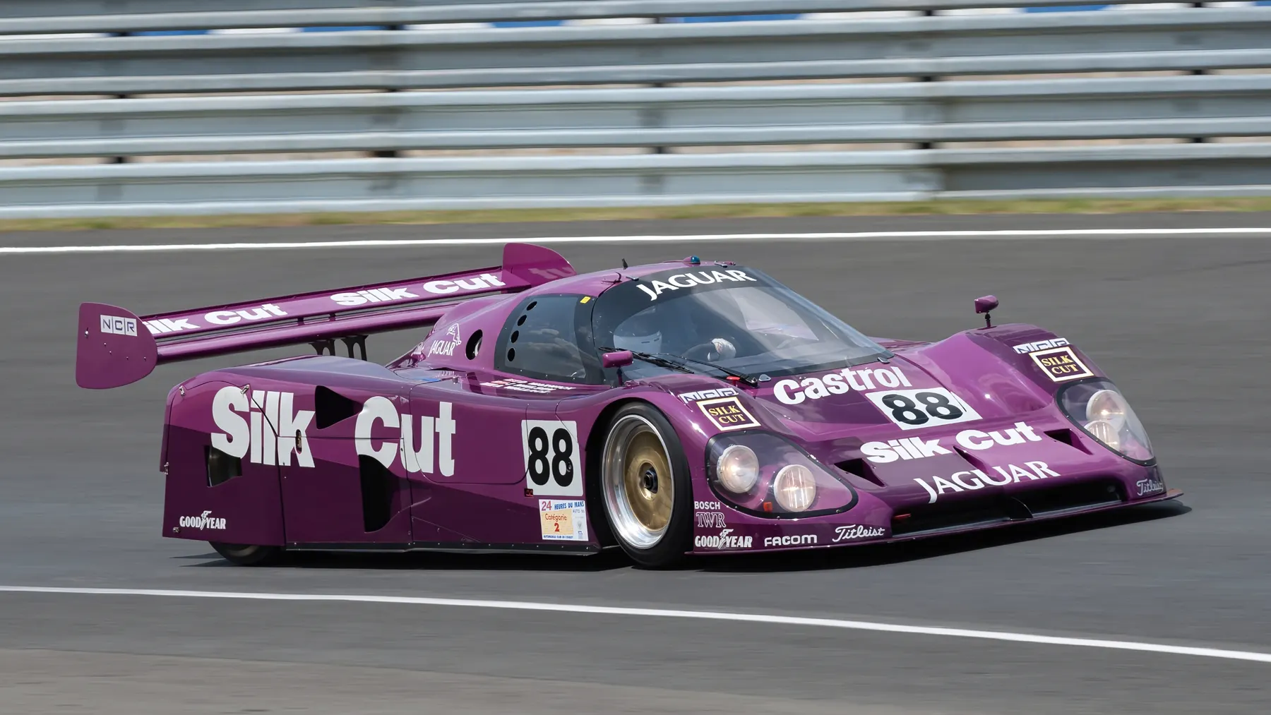 1991 Jaguar XJR-12 LM - photo 2