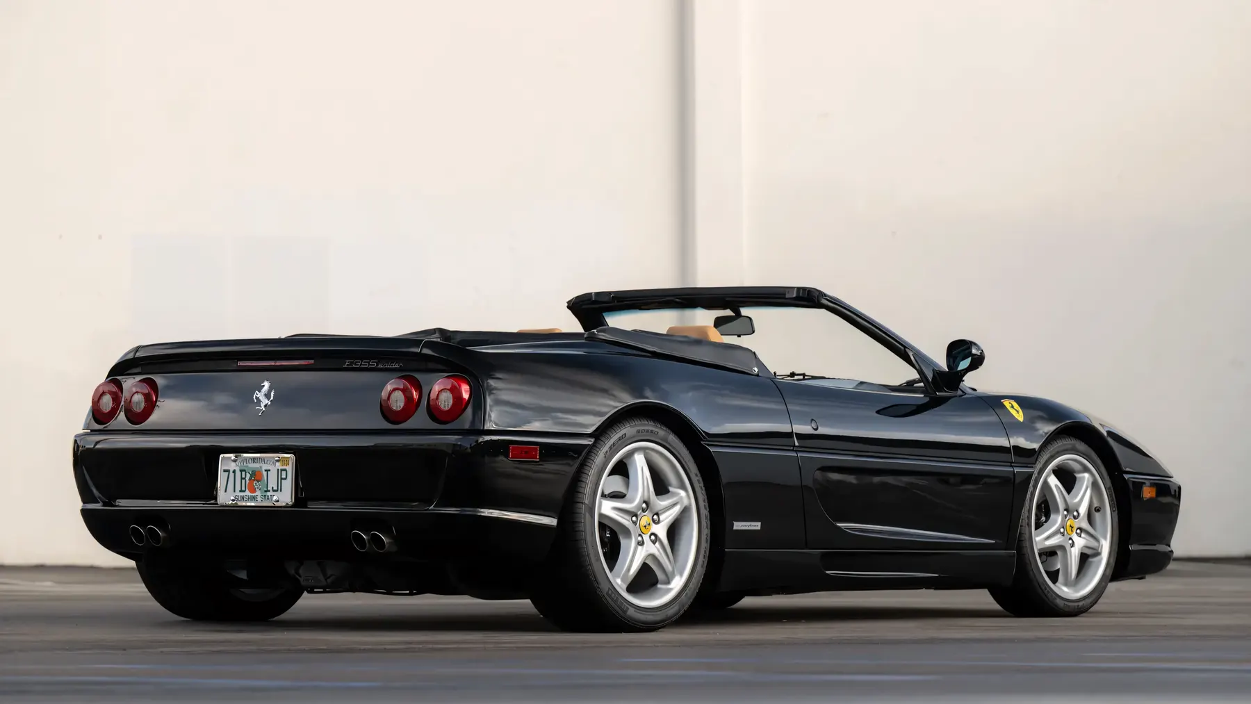 1995 Ferrari F355 Spider - photo 1