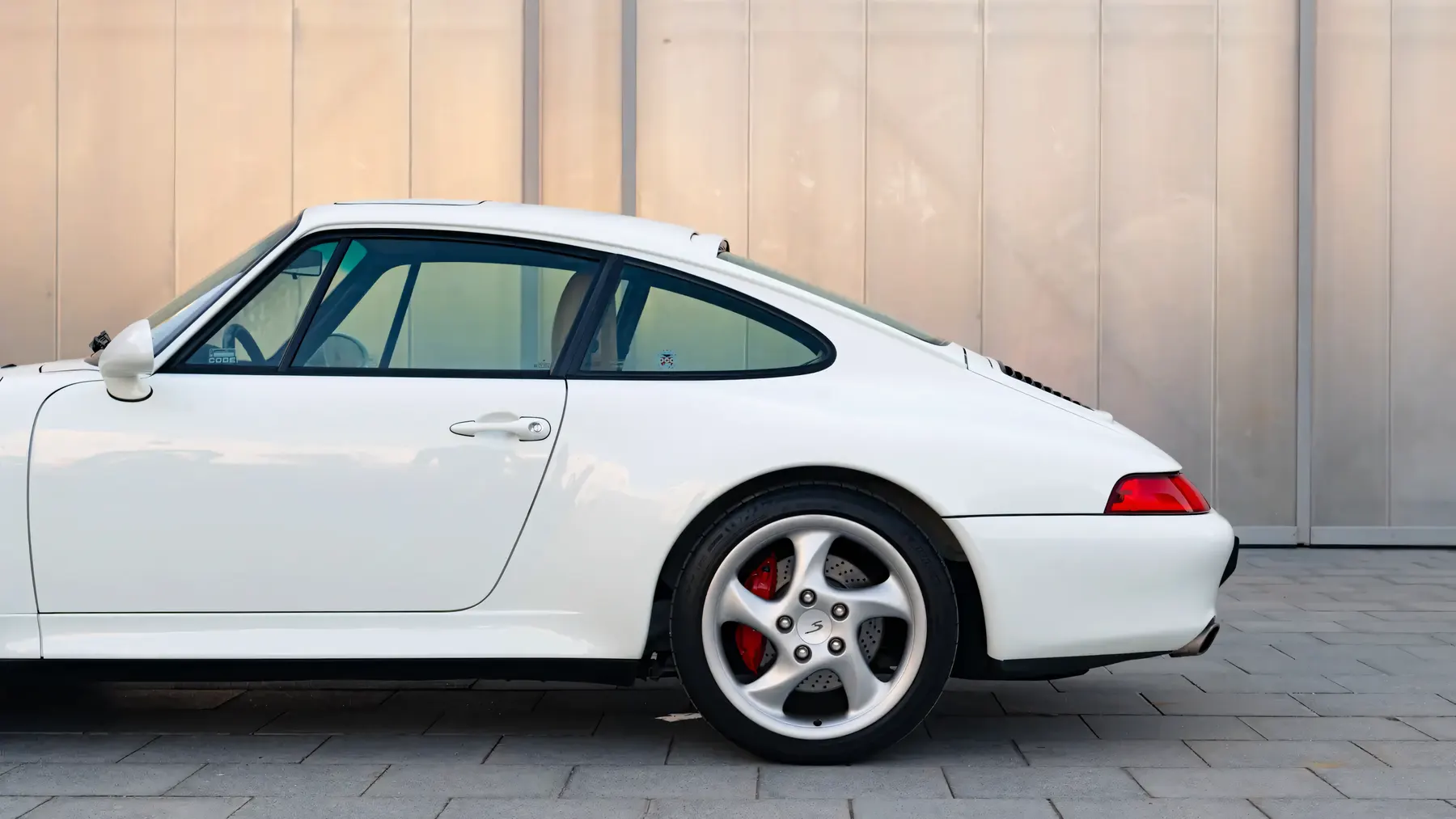 1996 Porsche 911 Carrera 4S - photo 2