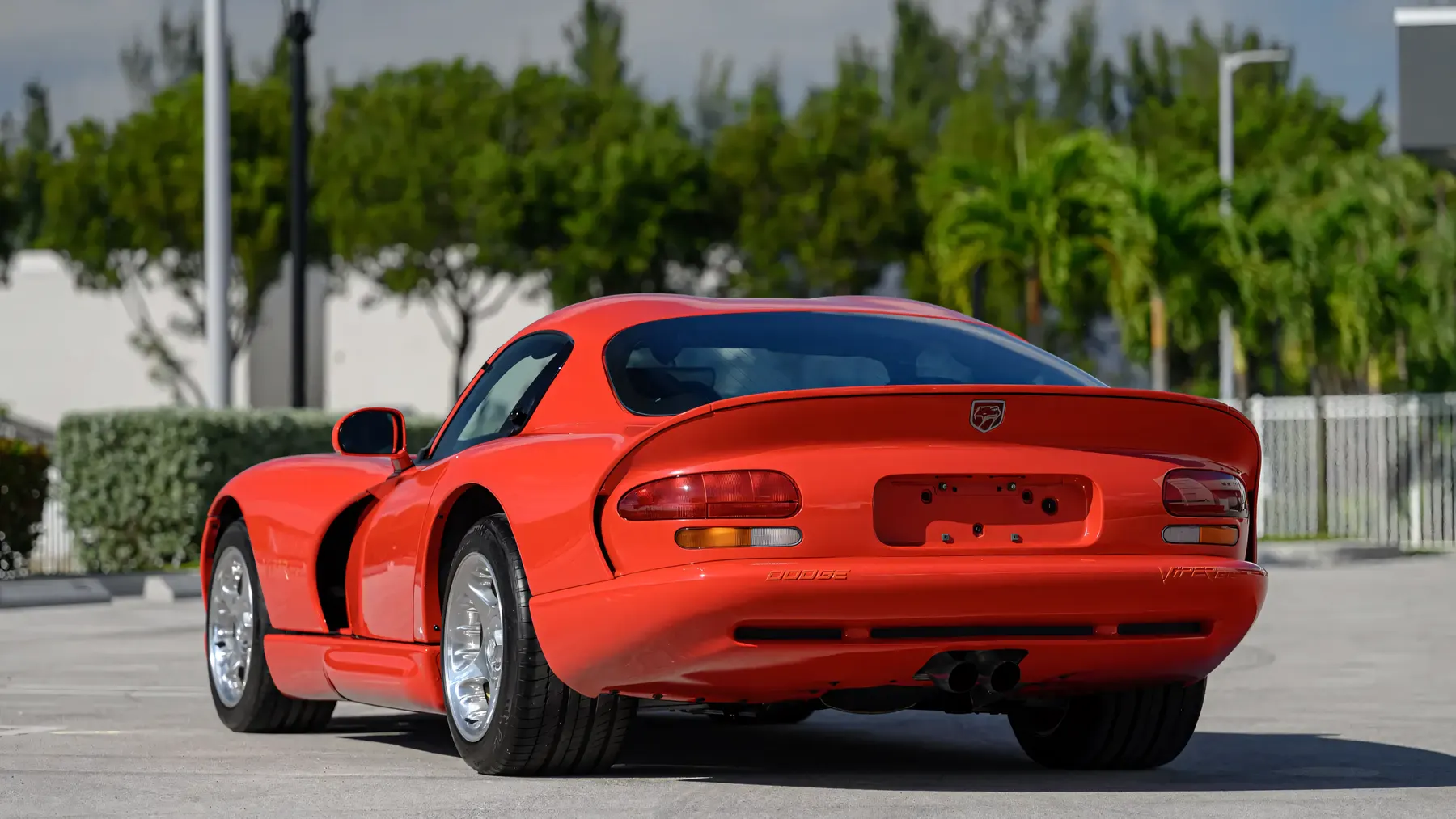 1997 Dodge Viper GTS - photo 3