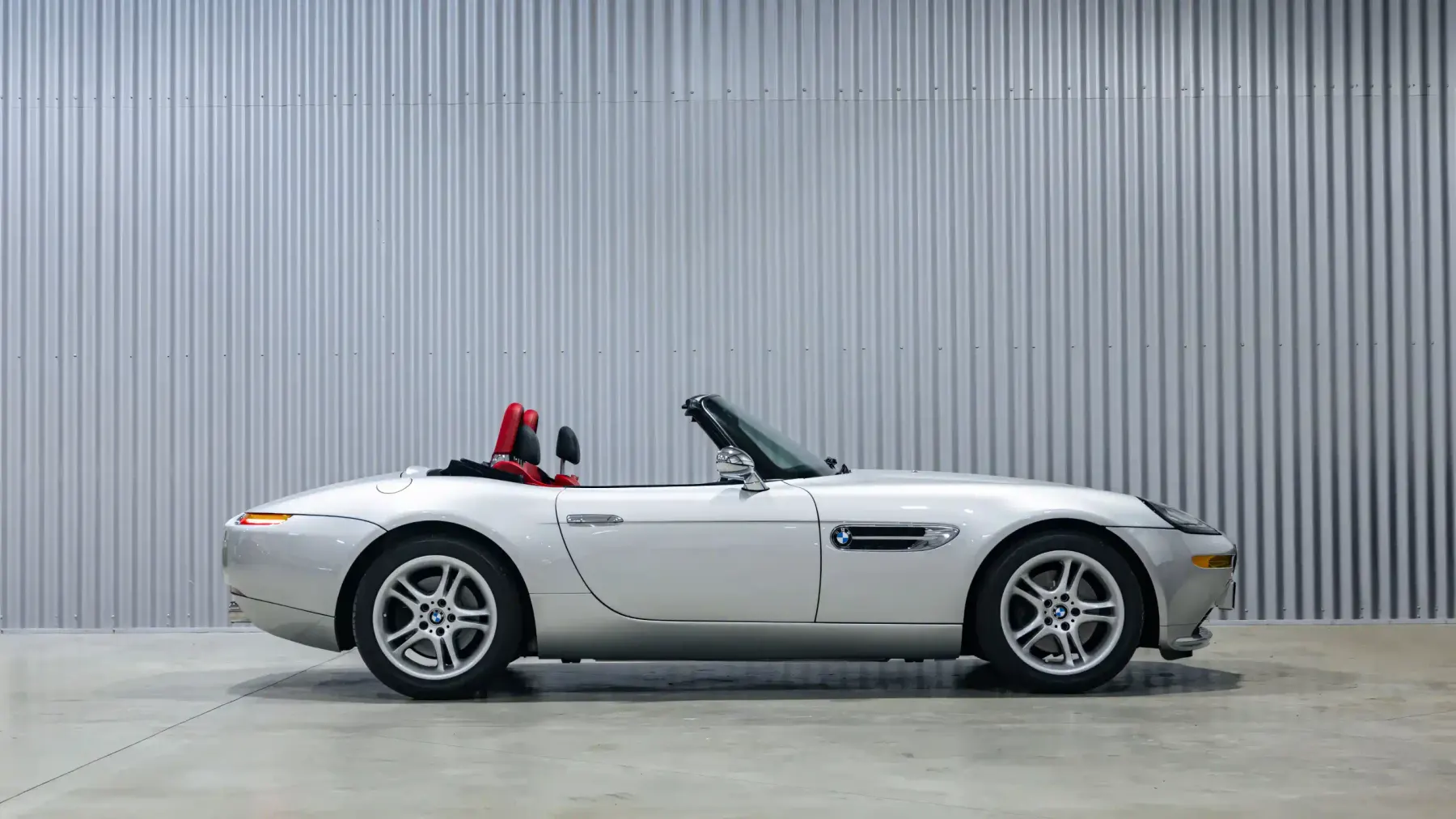 2001 BMW Z8 - photo 5