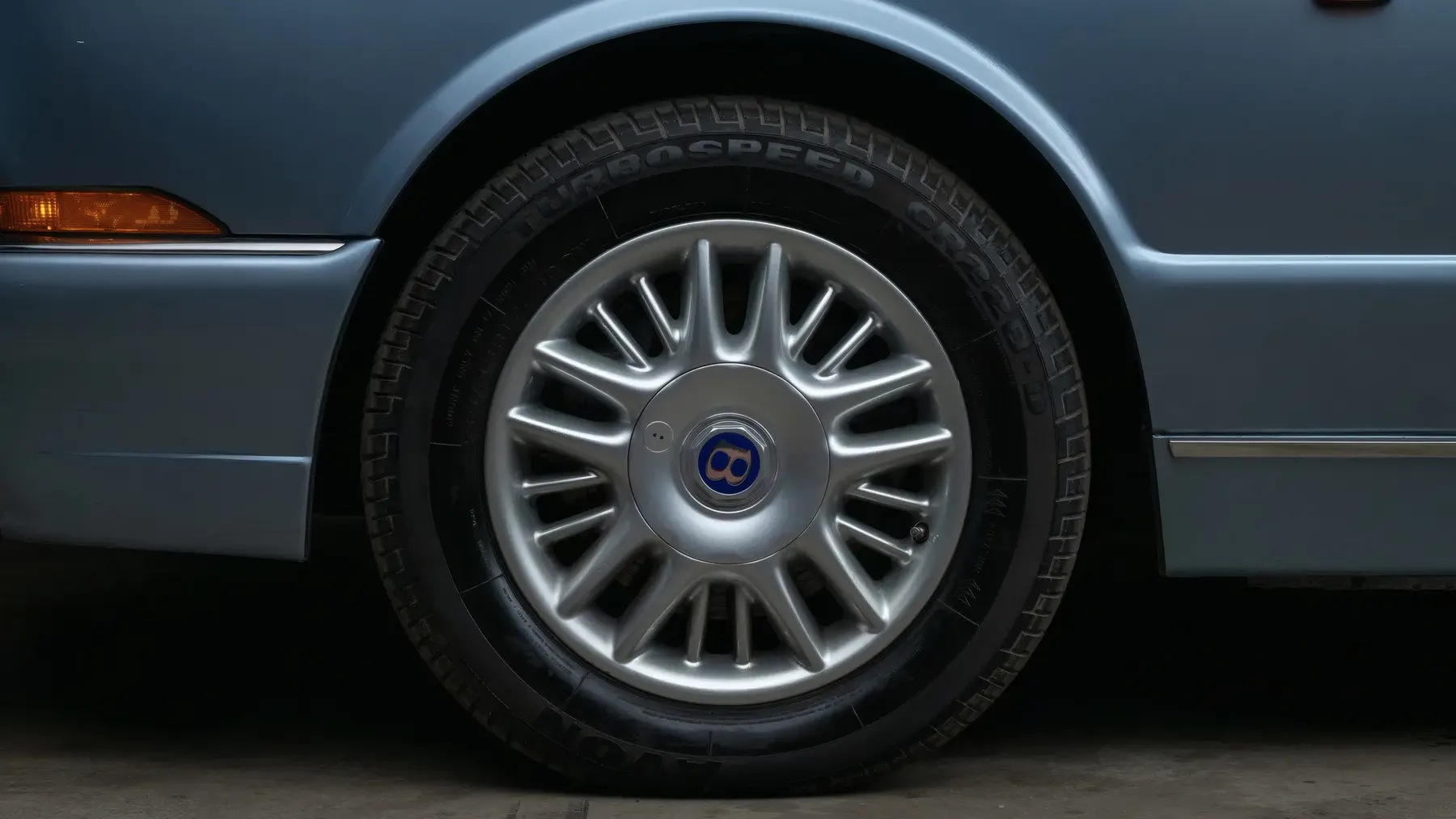 2002 Bentley Azure (First Gen) - photo 5