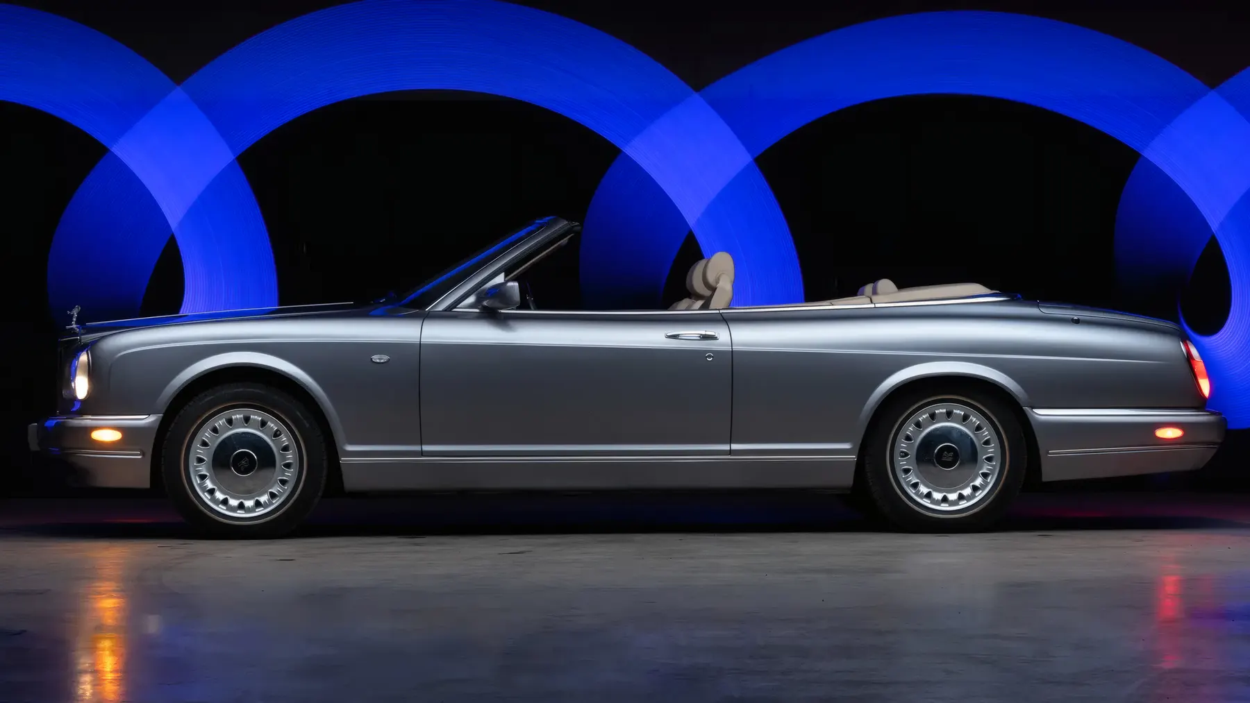 2002 Rolls-Royce Corniche V - photo 4