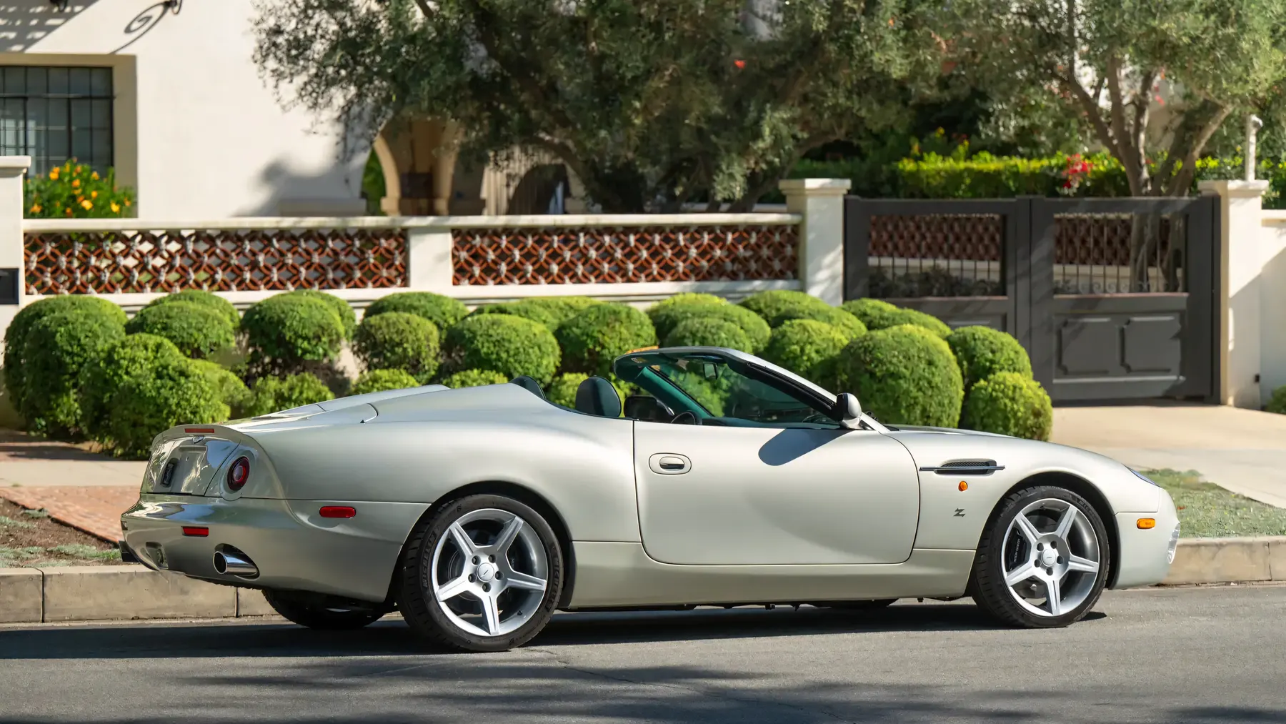 2003 Aston Martin DB AR1 Zagato - photo 2