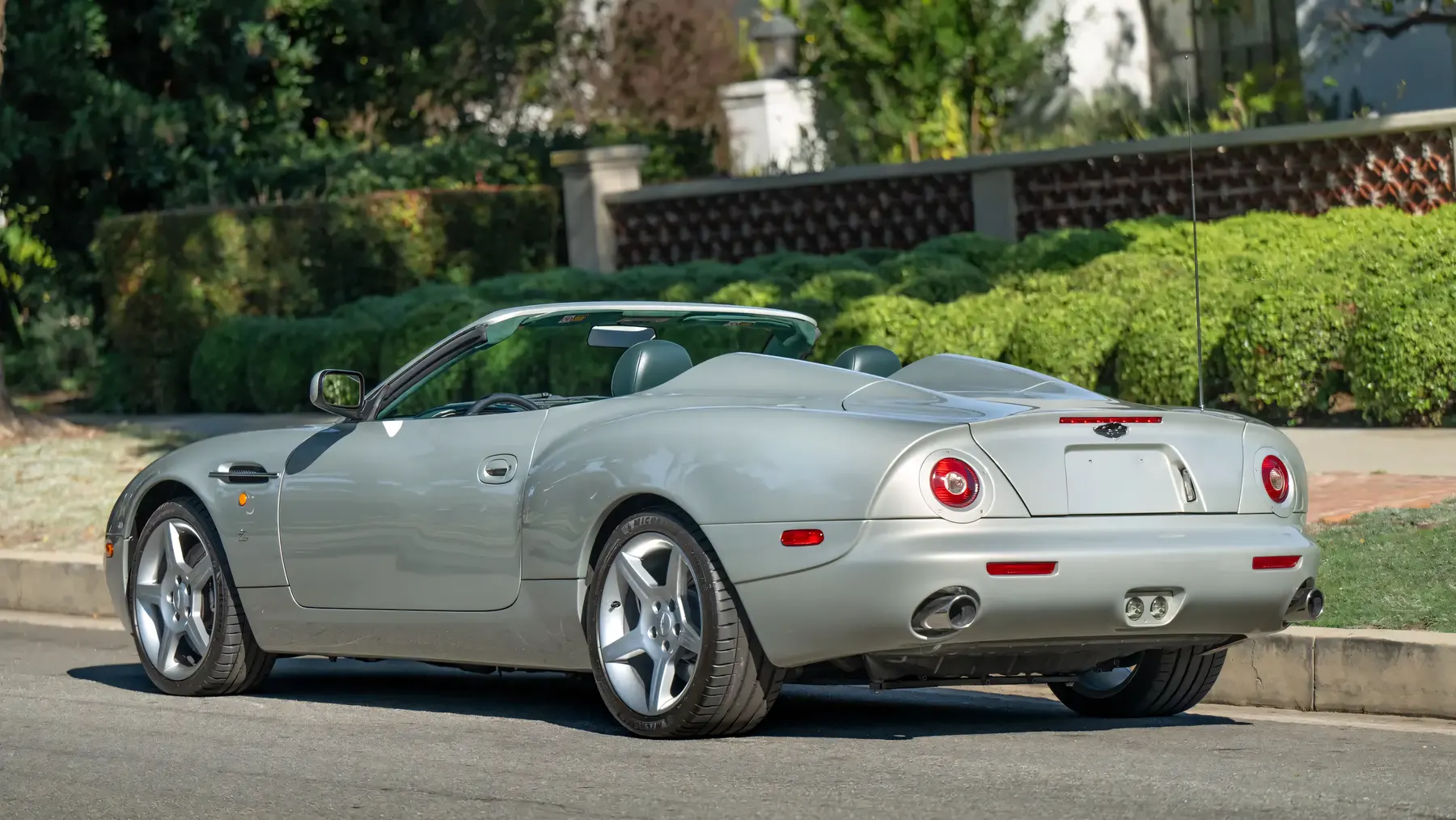 2003 Aston Martin DB AR1 Zagato - photo 4