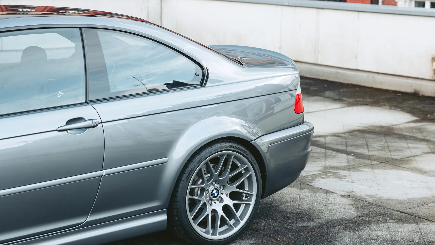 2003 BMW M3 CSL - photo 4