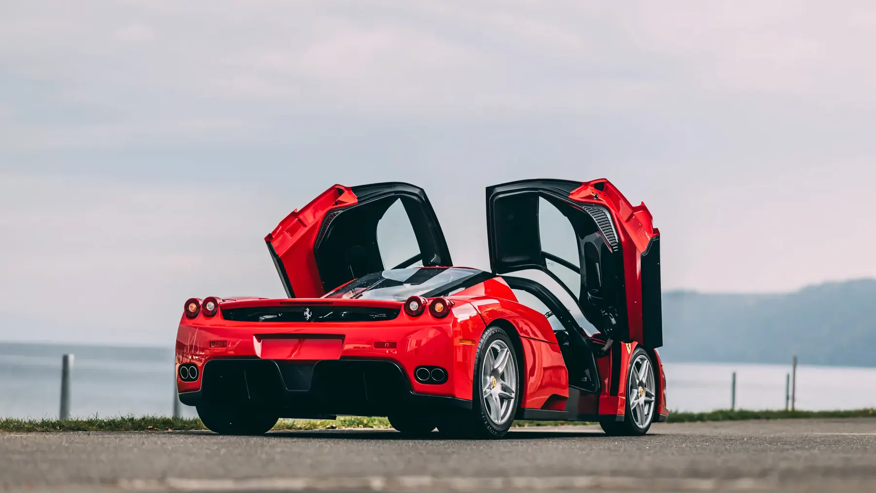 2003 Ferrari Enzo - photo 3