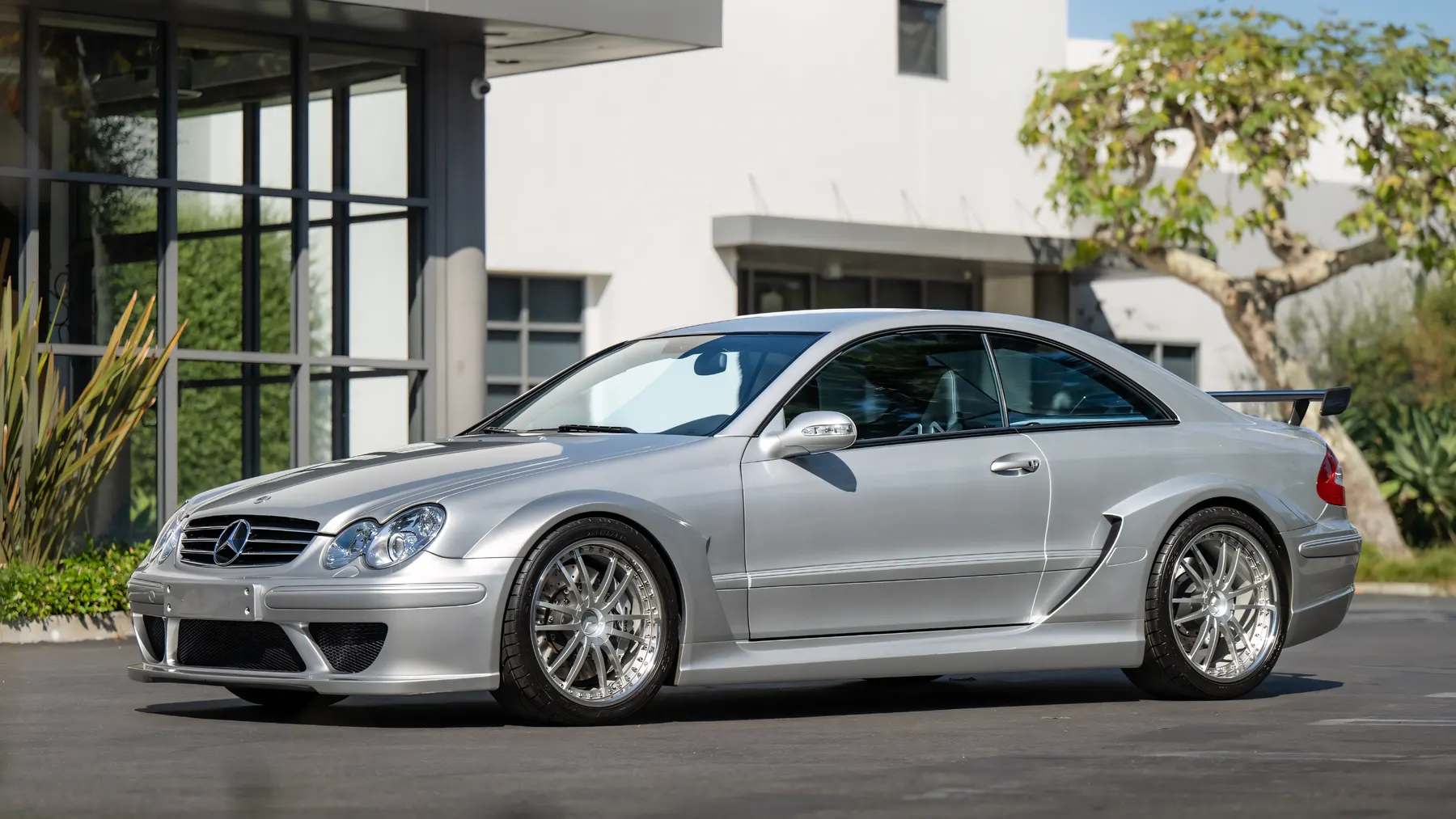 2005 Mercedes-Benz CLK DTM AMG Coupe - photo 3