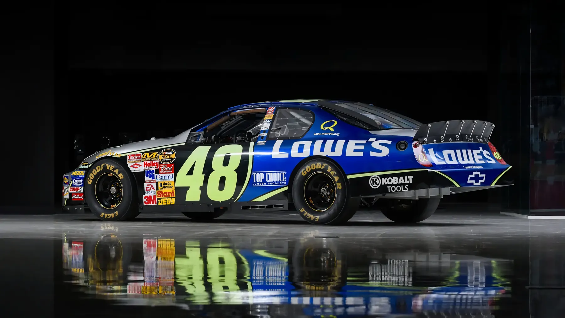 2006 Chevrolet Monte Carlo SS NASCAR 'Jimmie Johnson' - photo 2