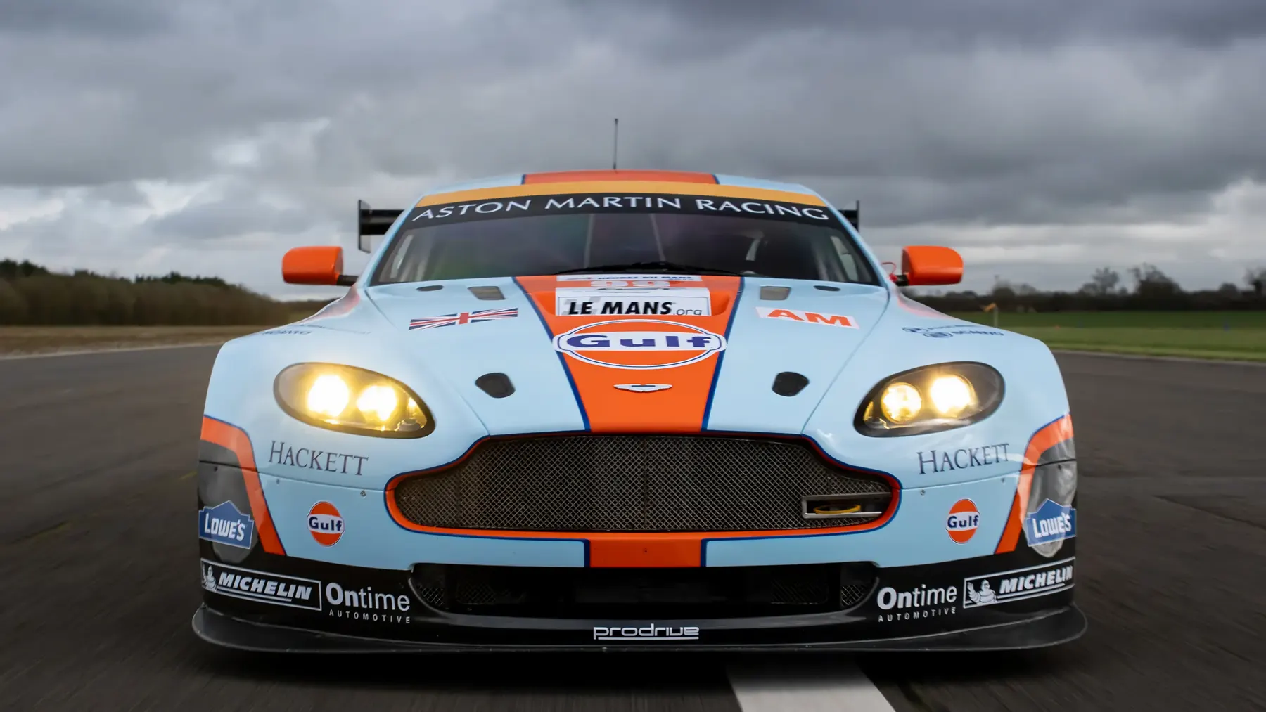 2008 Aston Martin V8 Vantage GT2 - photo 8