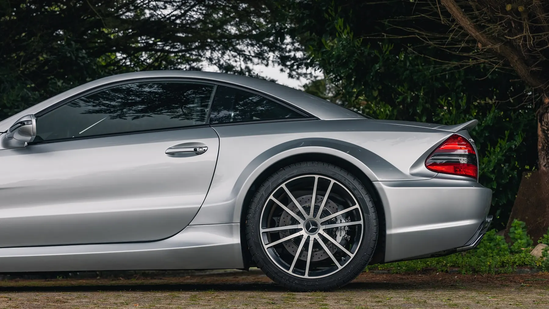 2009 Mercedes-Benz SL 65 AMG Black Series - photo 2