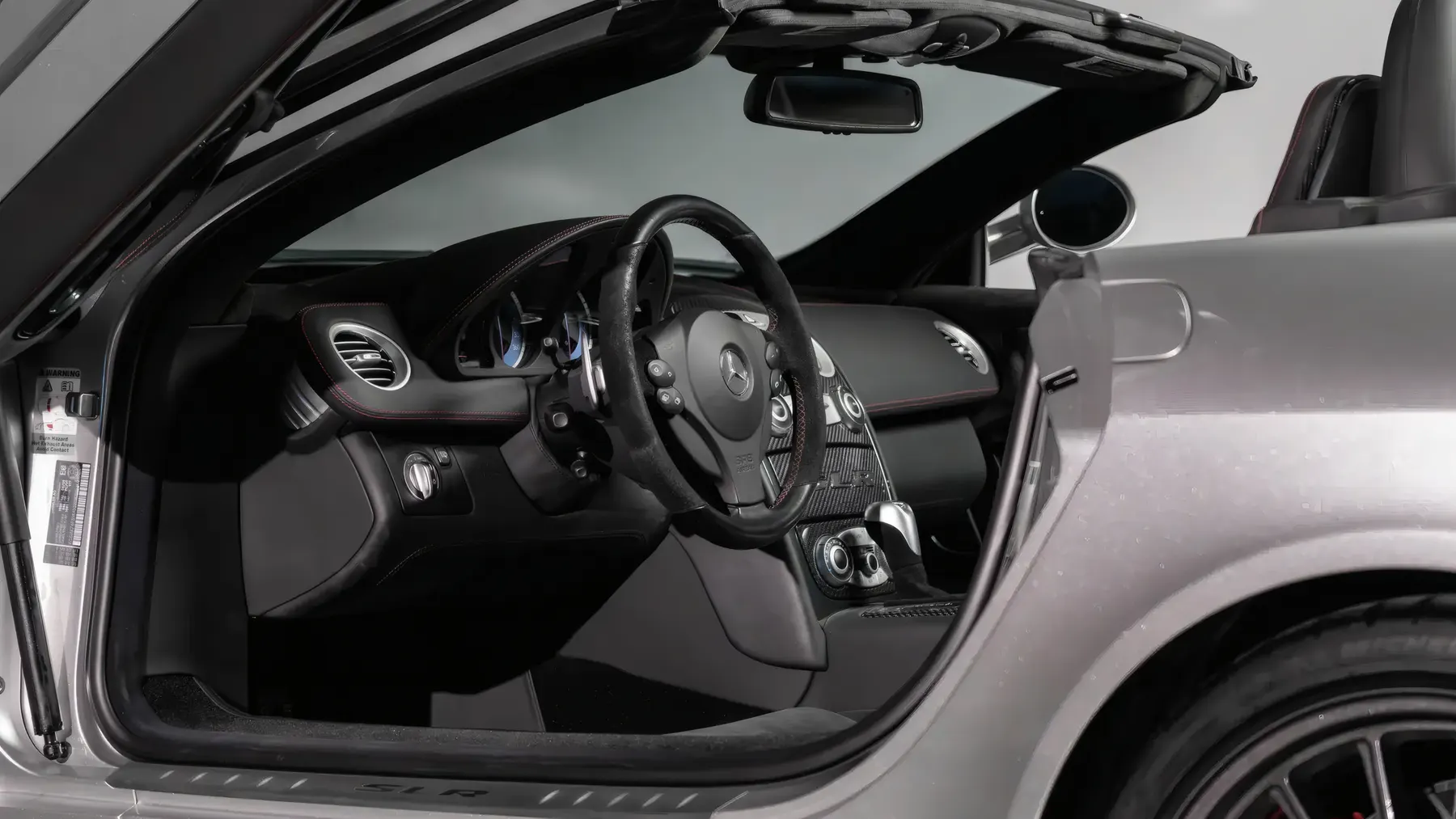 2009 Mercedes-Benz SLR McLaren 722 S Roadster - photo 5