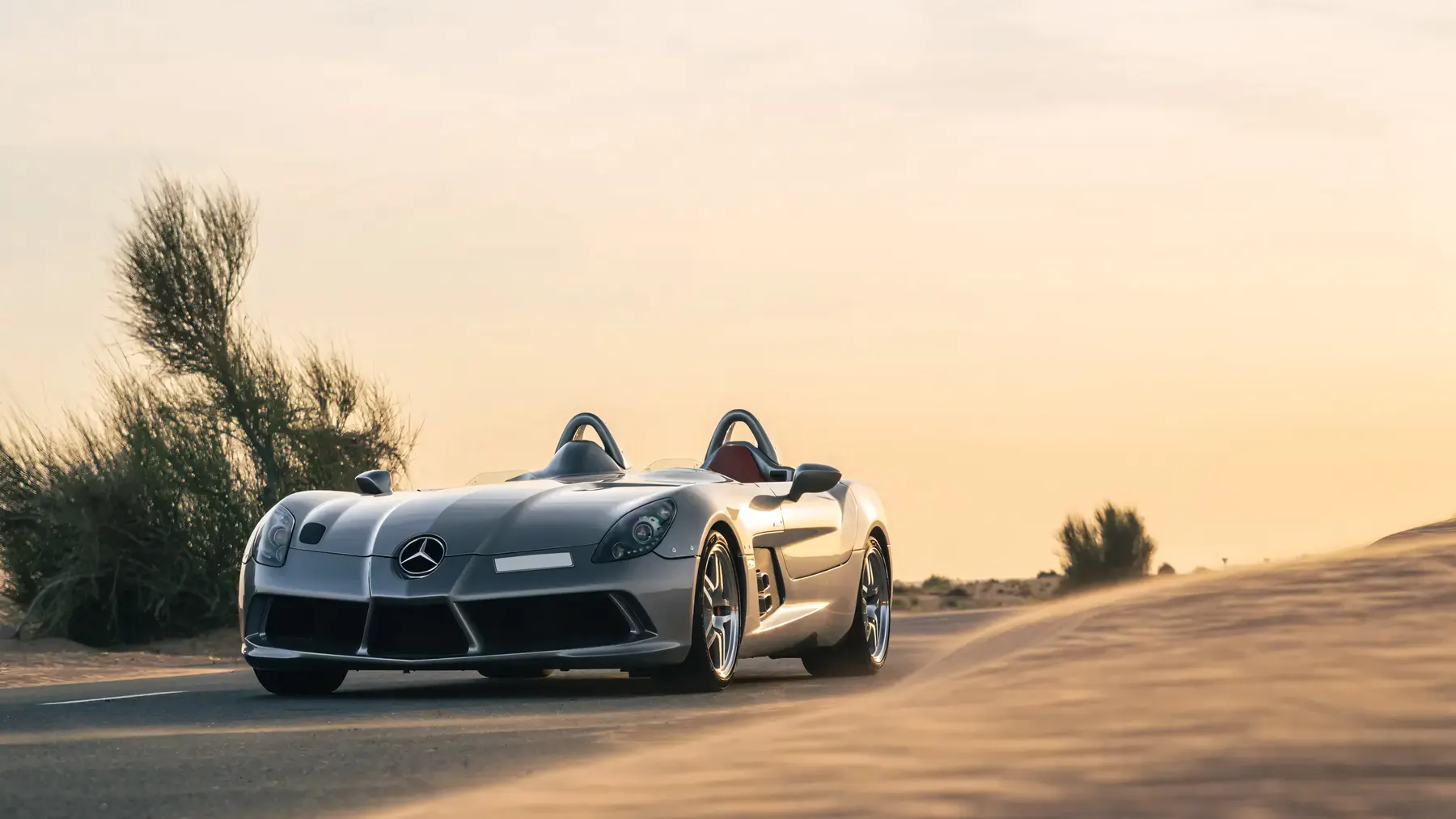 2009 Mercedes-Benz SLR McLaren Stirling Moss - photo 3