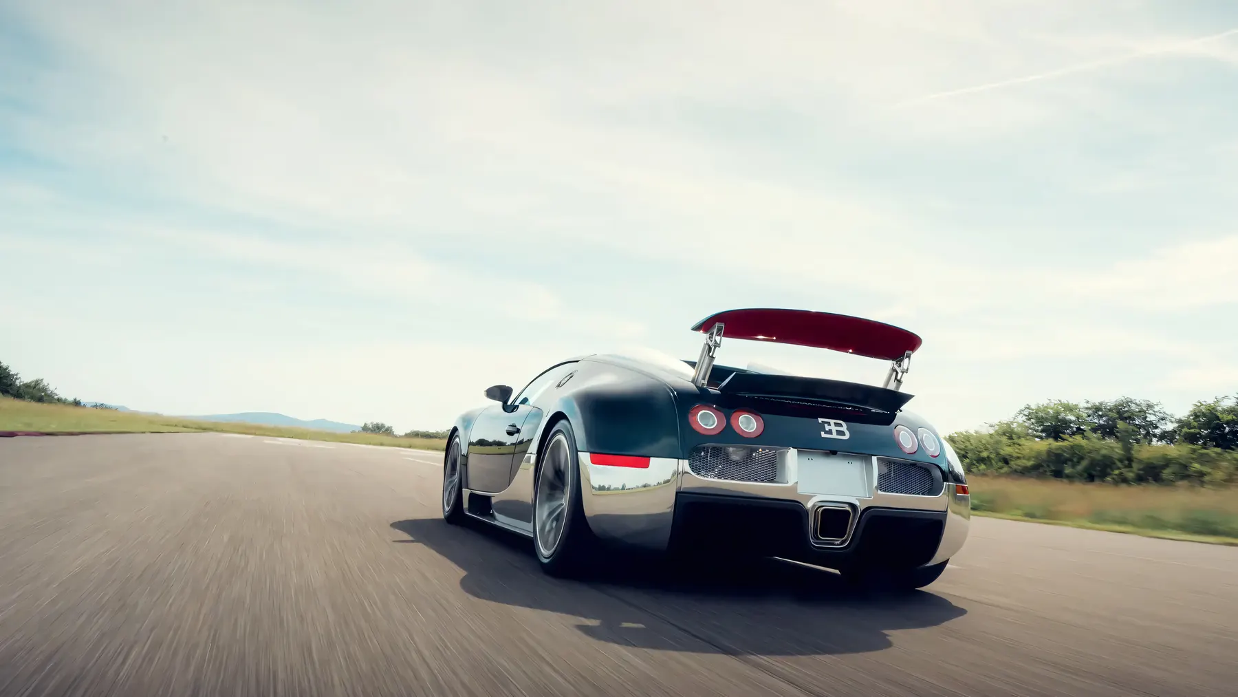 2010 Bugatti Veyron 16.4 Grand Sport 'Soleil de Nuit' - photo 2