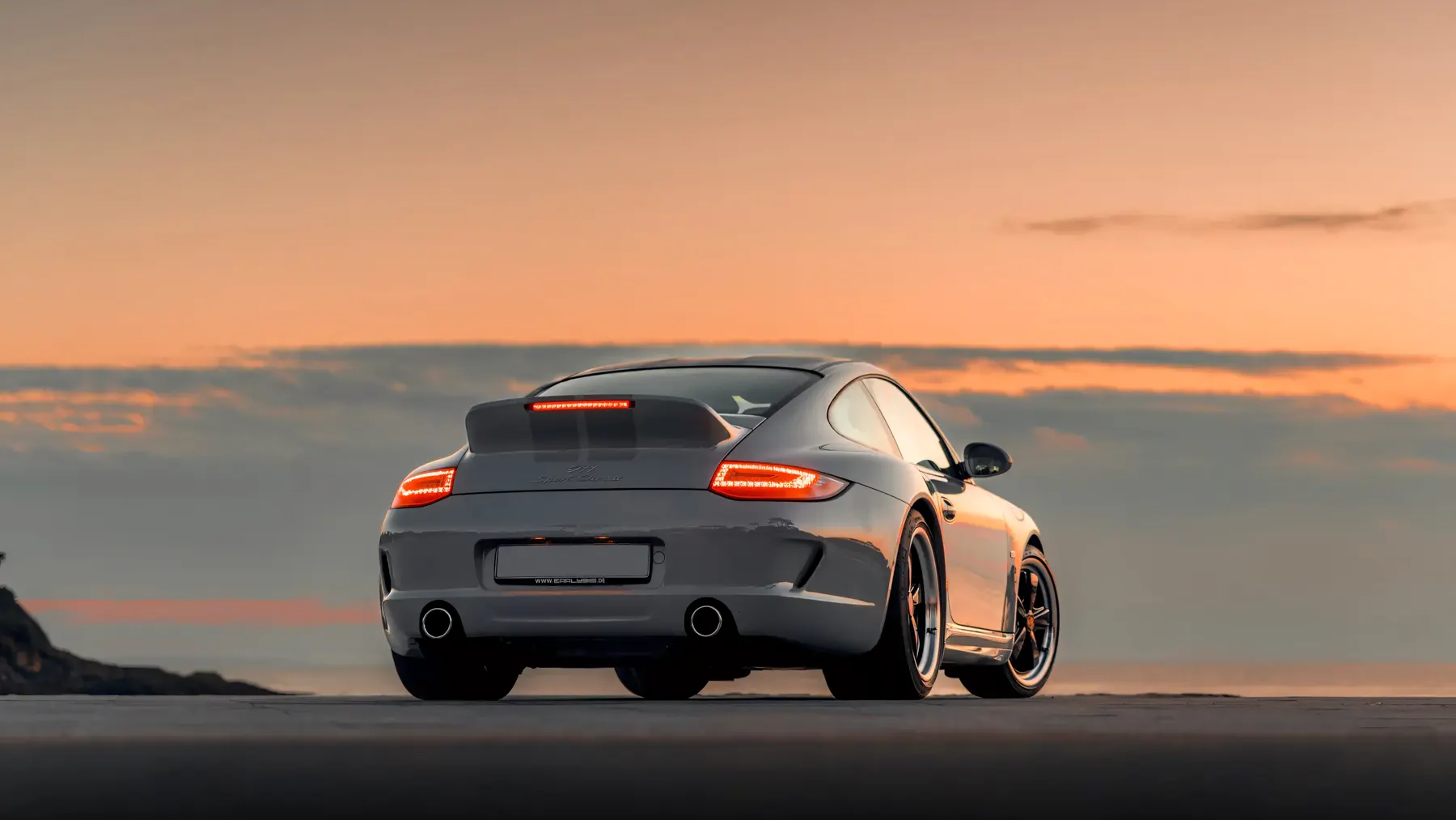 2010 Porsche 911 Sport Classic - photo 1
