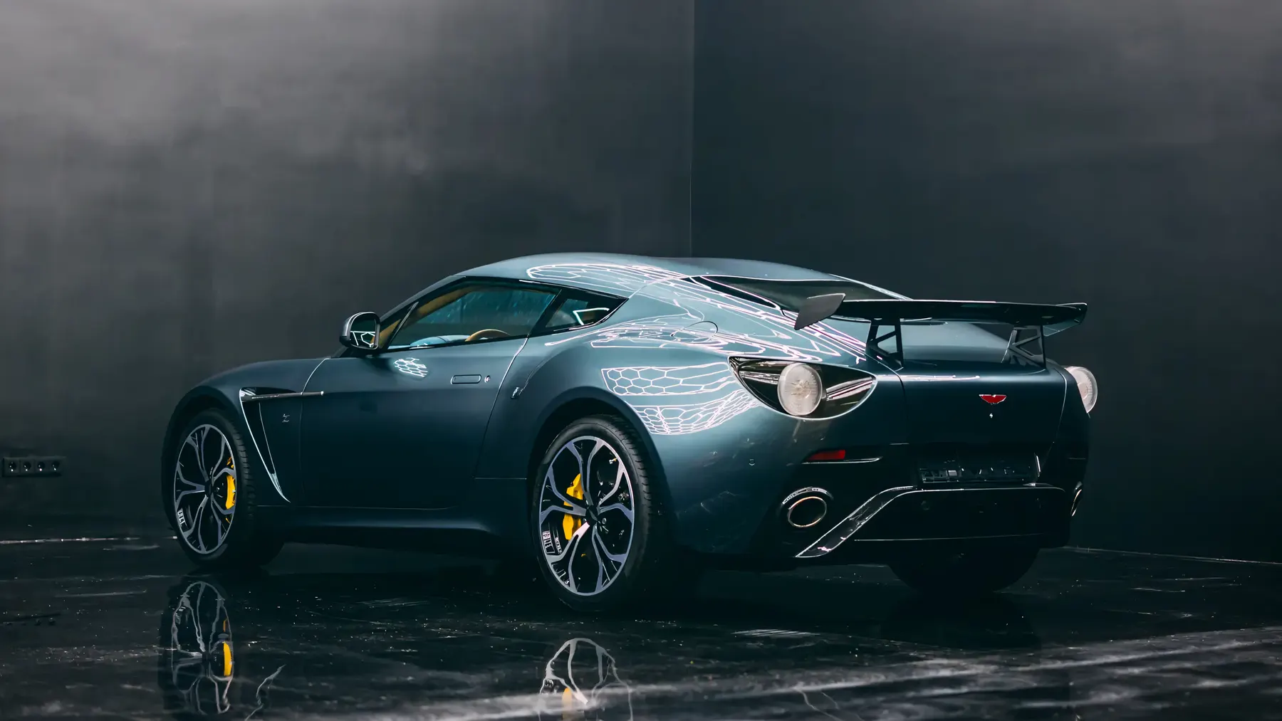 2012 Aston Martin V12 Zagato - photo 4