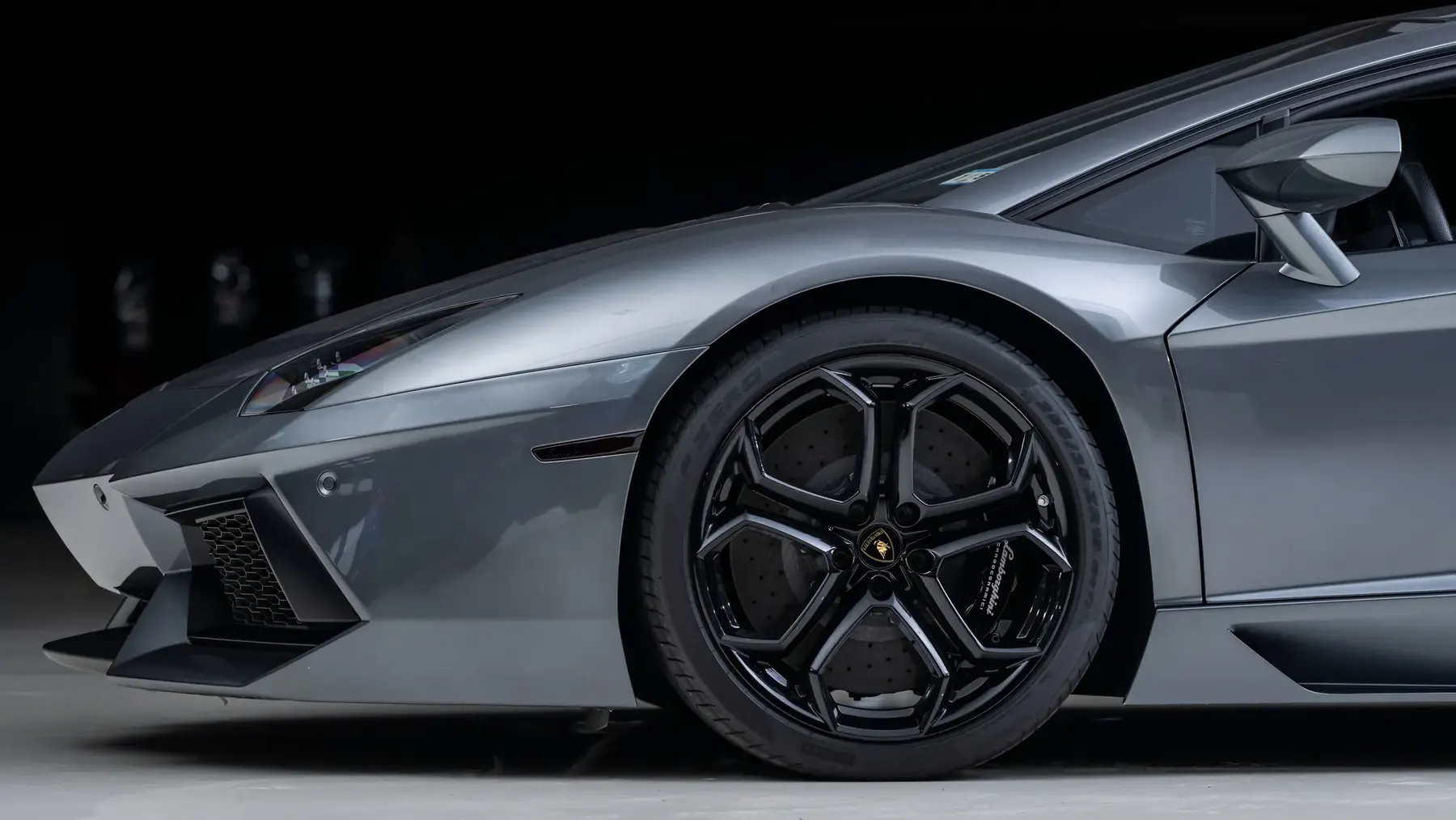 2012 Lamborghini Aventador LP700-4 Coupe - photo 5
