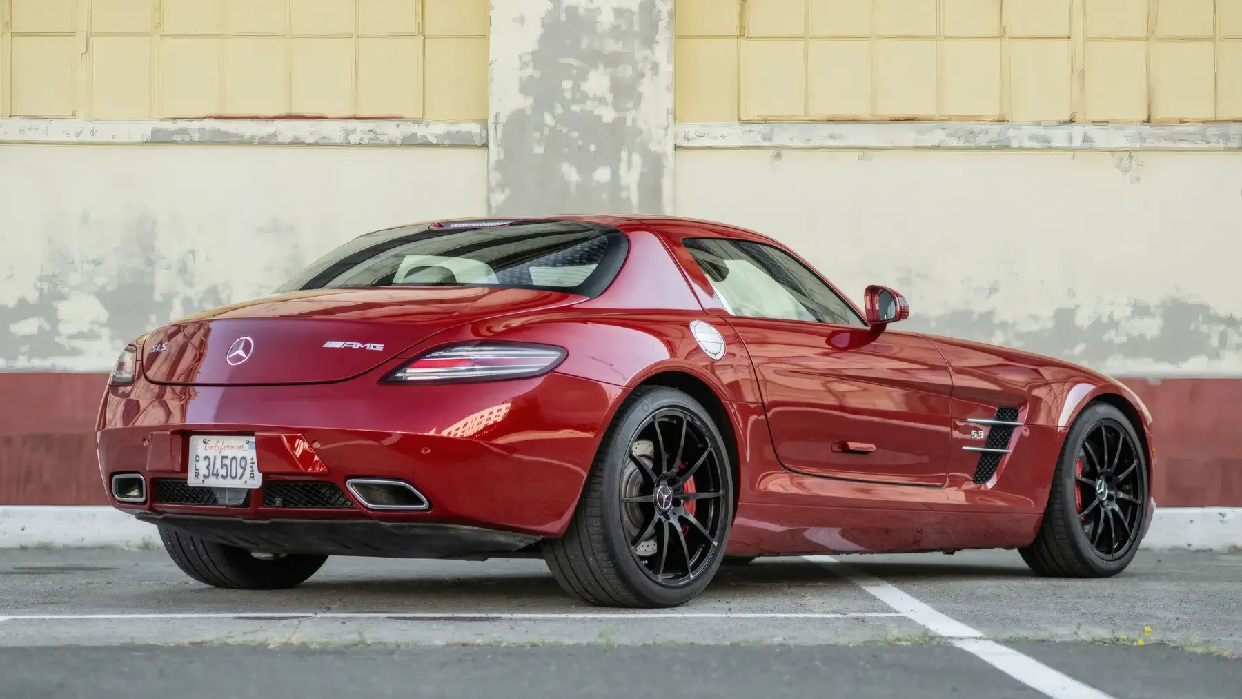 2012 Mercedes-Benz SLS AMG Coupe - photo 2