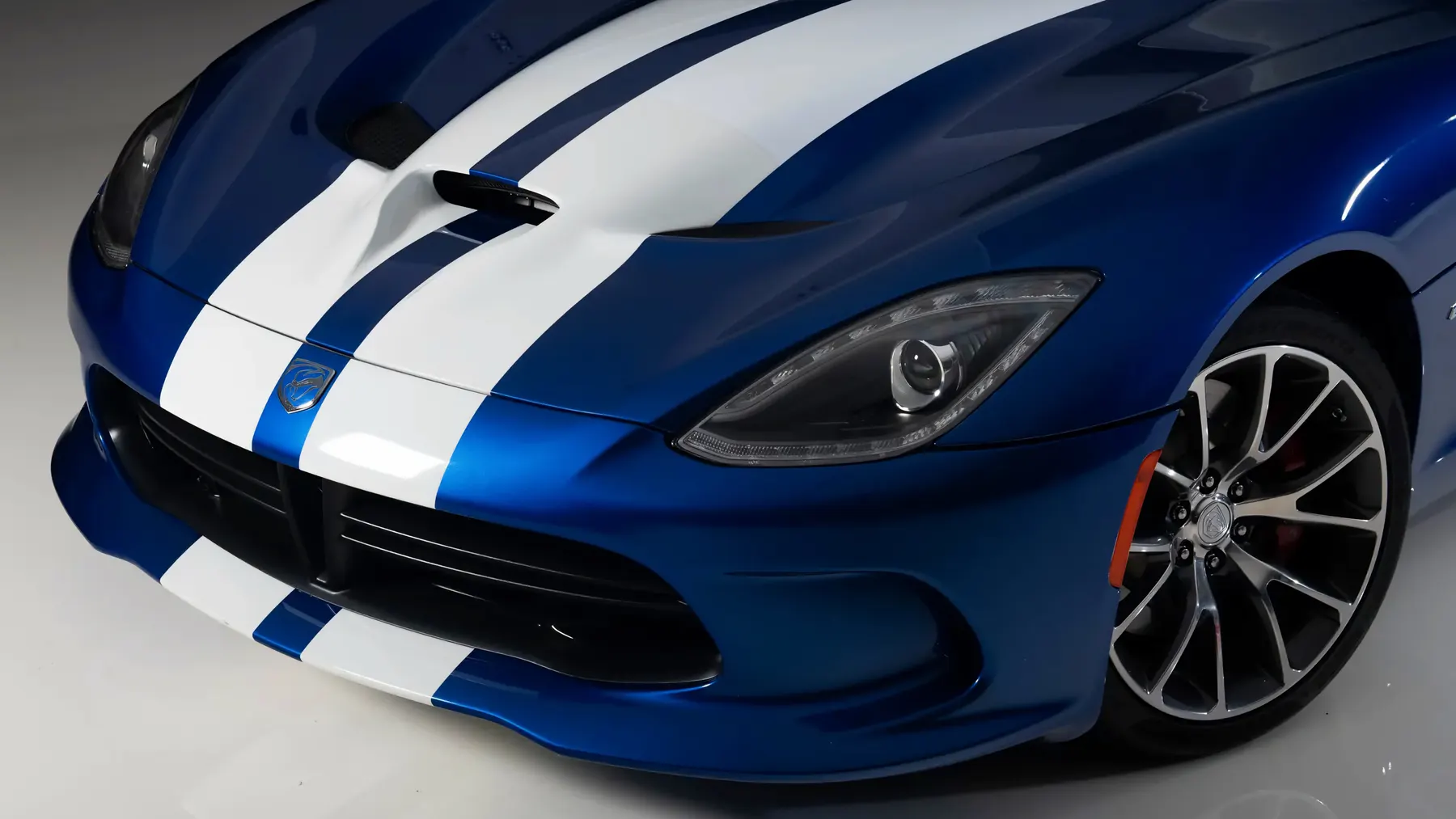 2013 Dodge SRT Viper GTS - photo 4
