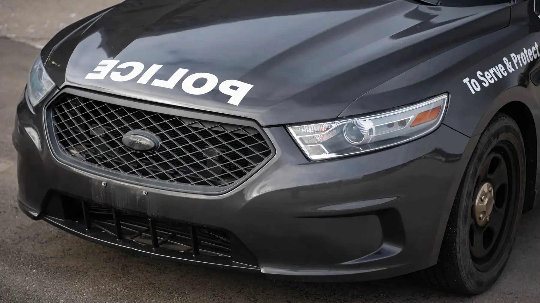 2013 Ford Taurus Police Interceptor 'Toronto Police' - photo 3