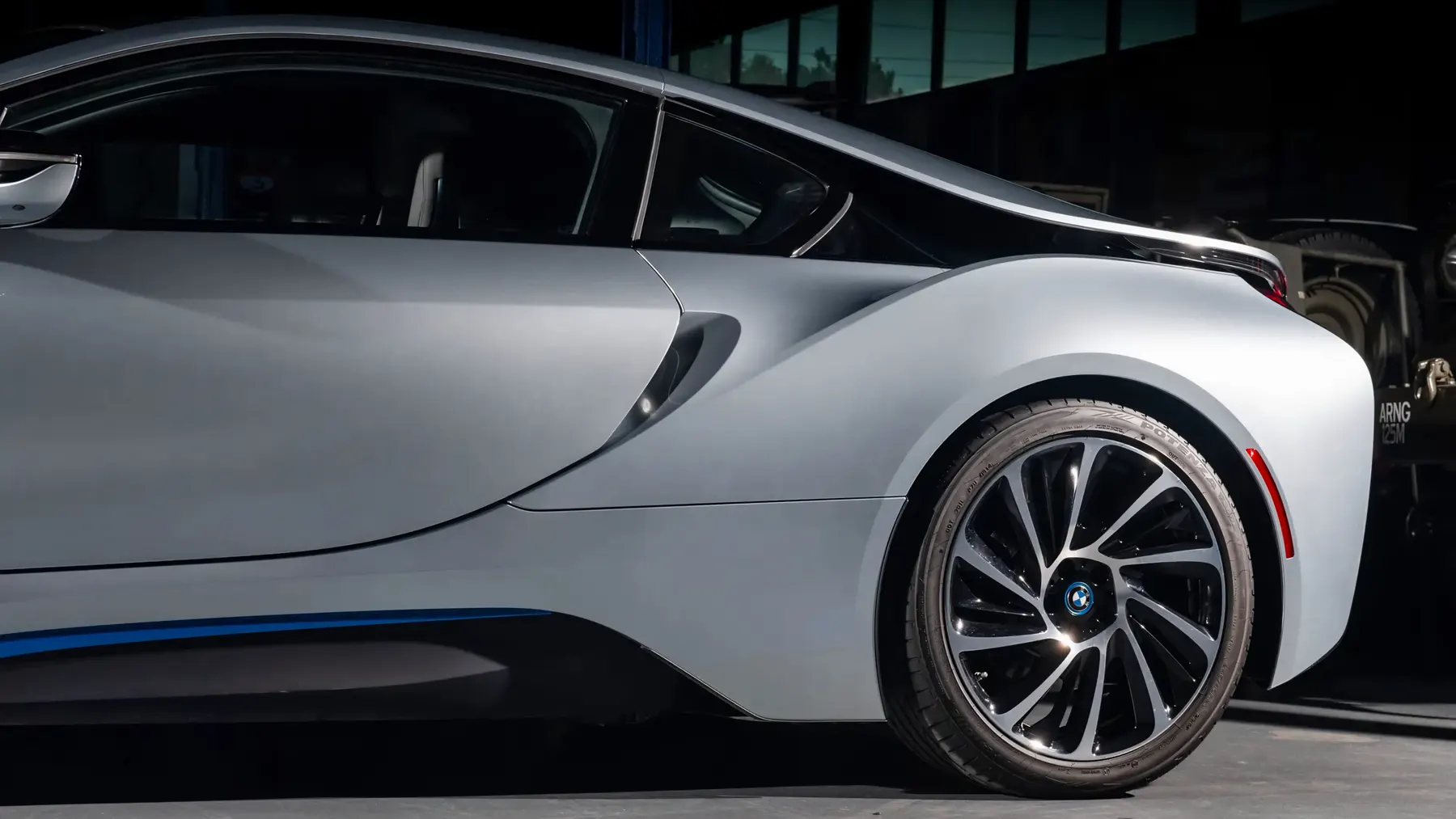 2014 BMW i8 - photo 7